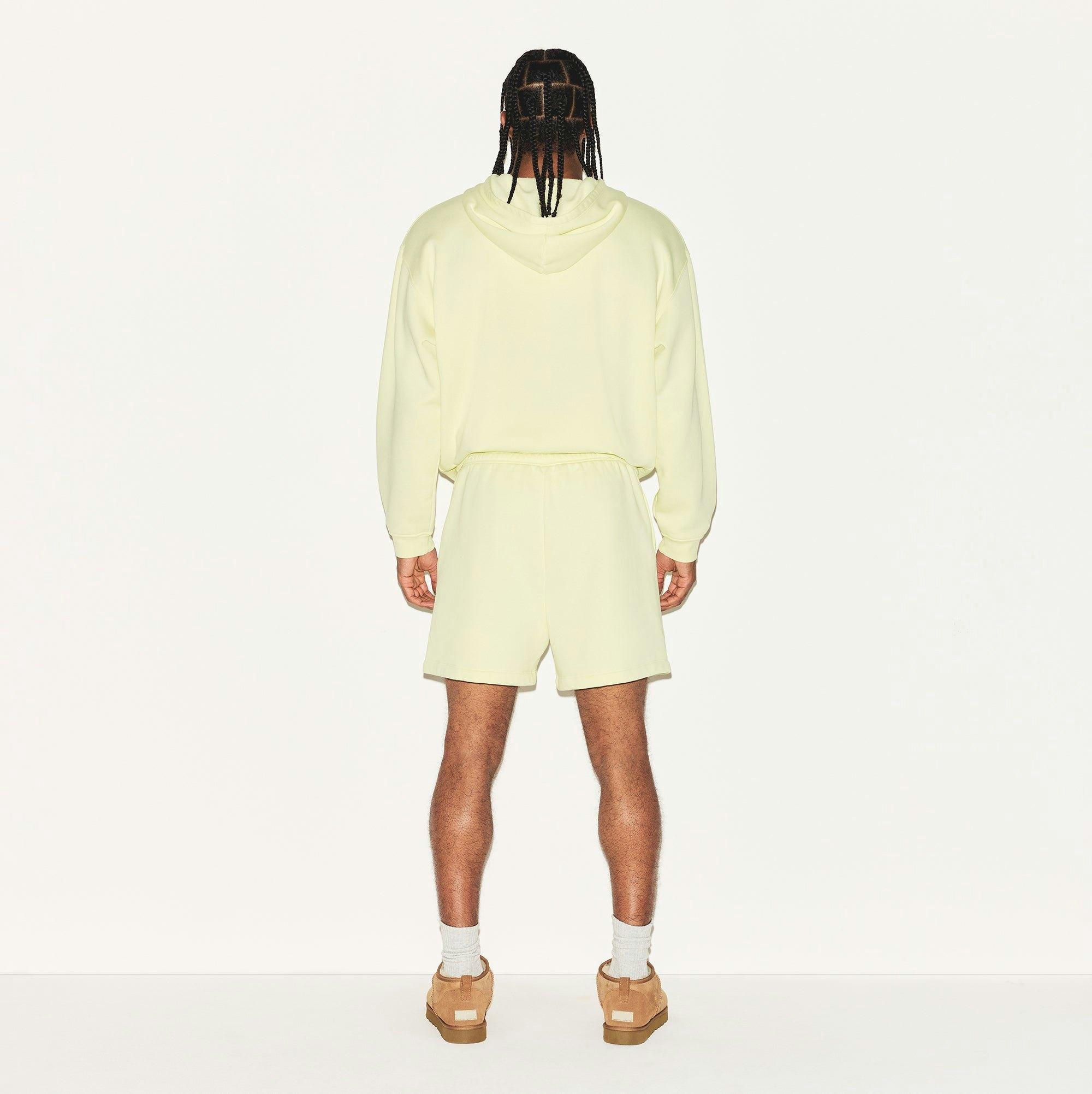 FLEECE LOUNGE MENS RELAXED SHORT | SULFUR Product Image