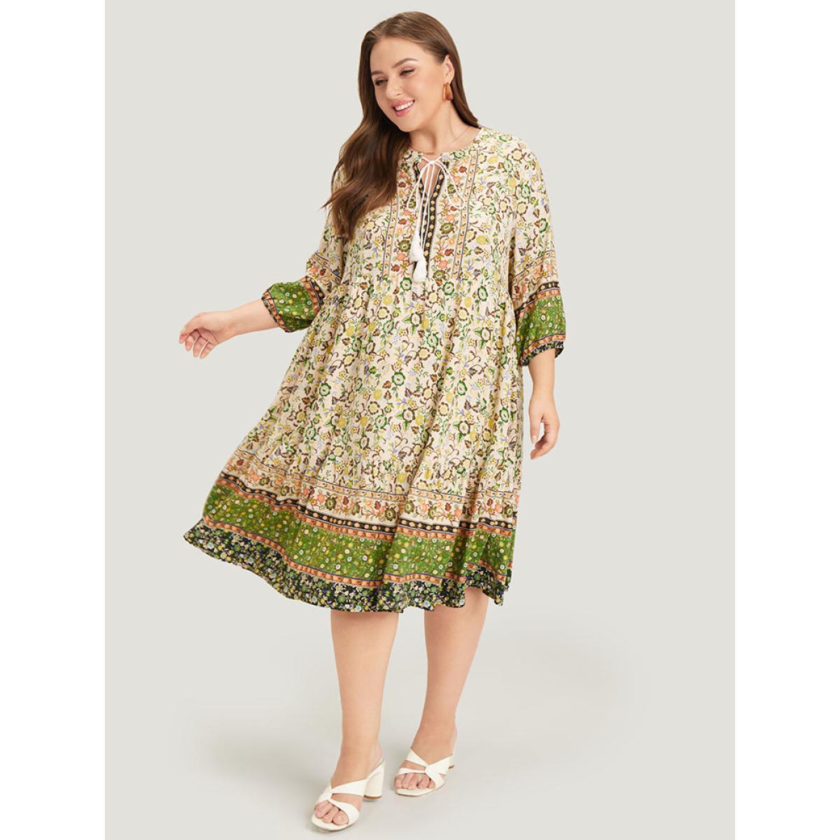 Plus Size Bandana Tassels Ties Neck Pocket Ruffle Hem Dress Green Women Vacation Tassels Tie Neck Elbow-length sleeve Curvy Midi Dress BloomChic 28/5X Product Image