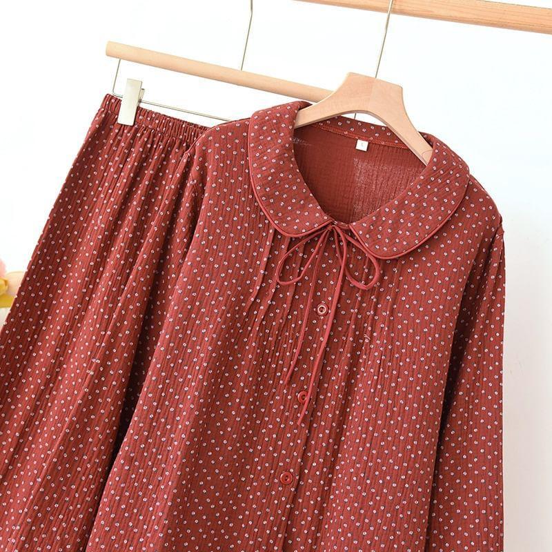 Pajama Set: Long-Sleeve Floral Print Top + Pants Product Image