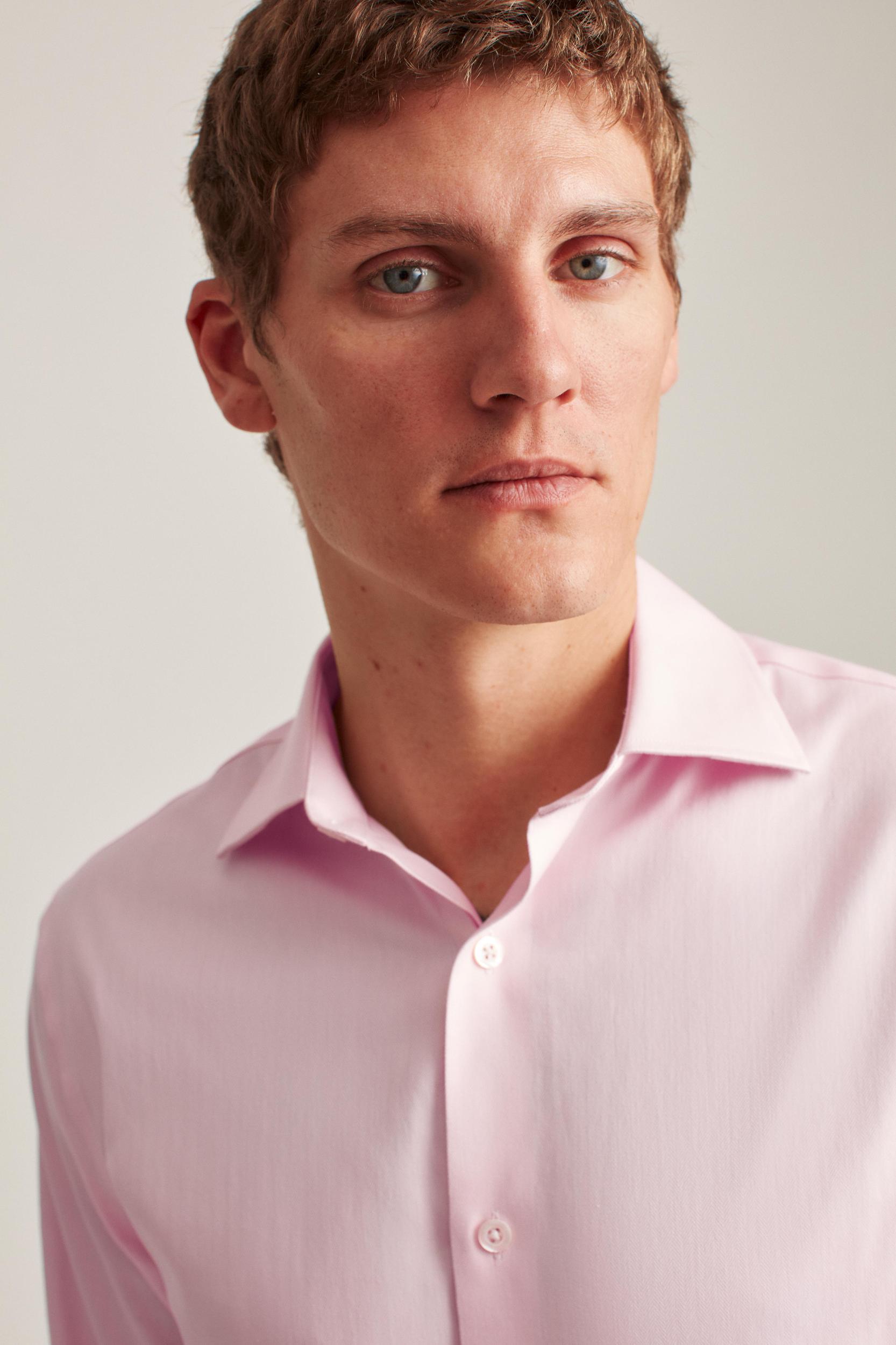 Jetsetter Stretch Dress Shirt Product Image