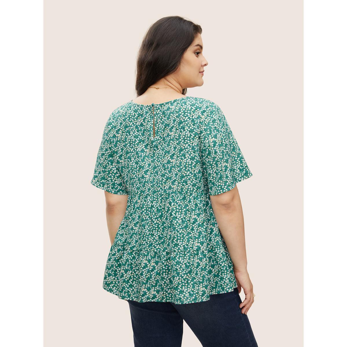 Plus Size Green Ditsy Floral Round Neck Flutter Sleeve Blouse Women Elegant Short sleeve Round Neck Everyday Blouses BloomChic 12/L Product Image