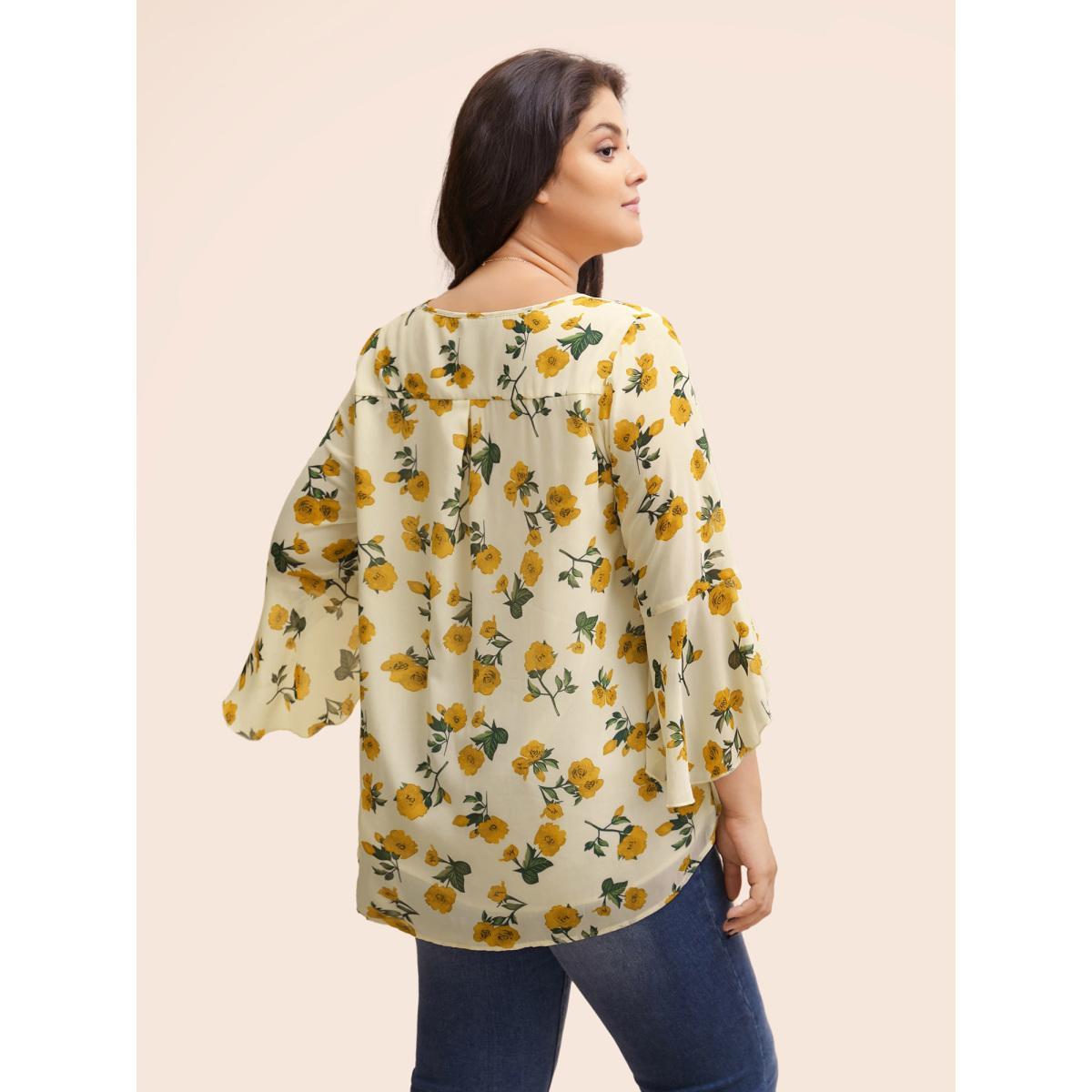 Plus Size Mustardyellow Floral Ruffle Sleeve Split Hem Blouse Women Elegant Elbow-length sleeve V-neck Everyday Blouses BloomChic 28/5X Product Image