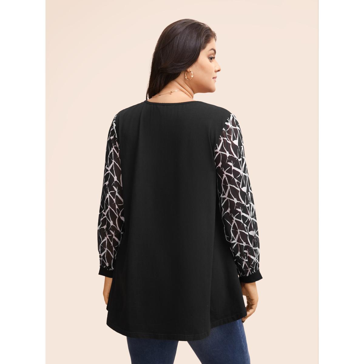 Plus Size Geometric Patchwork Mesh Pocket T-shirt Black Women Elegant See through Art&design V-neck Everyday T-shirts BloomChic 10/M Product Image