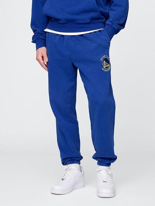 NBA Golden State Warriors Logo Heavyweight Joggers Product Image