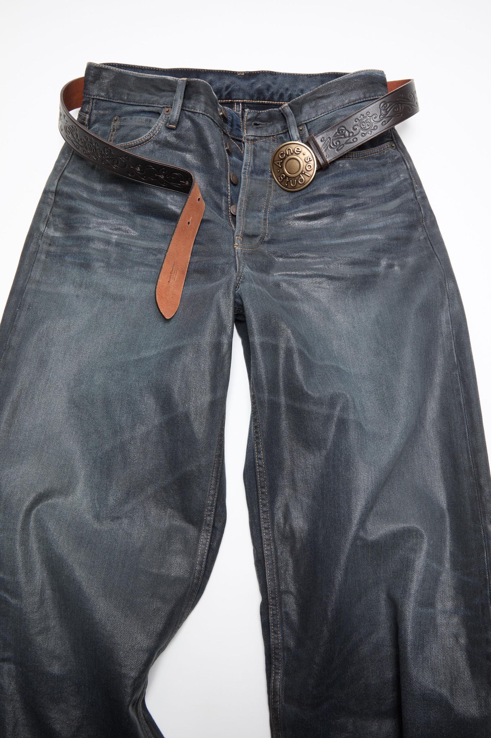 Leather logo buckle belt Product Image