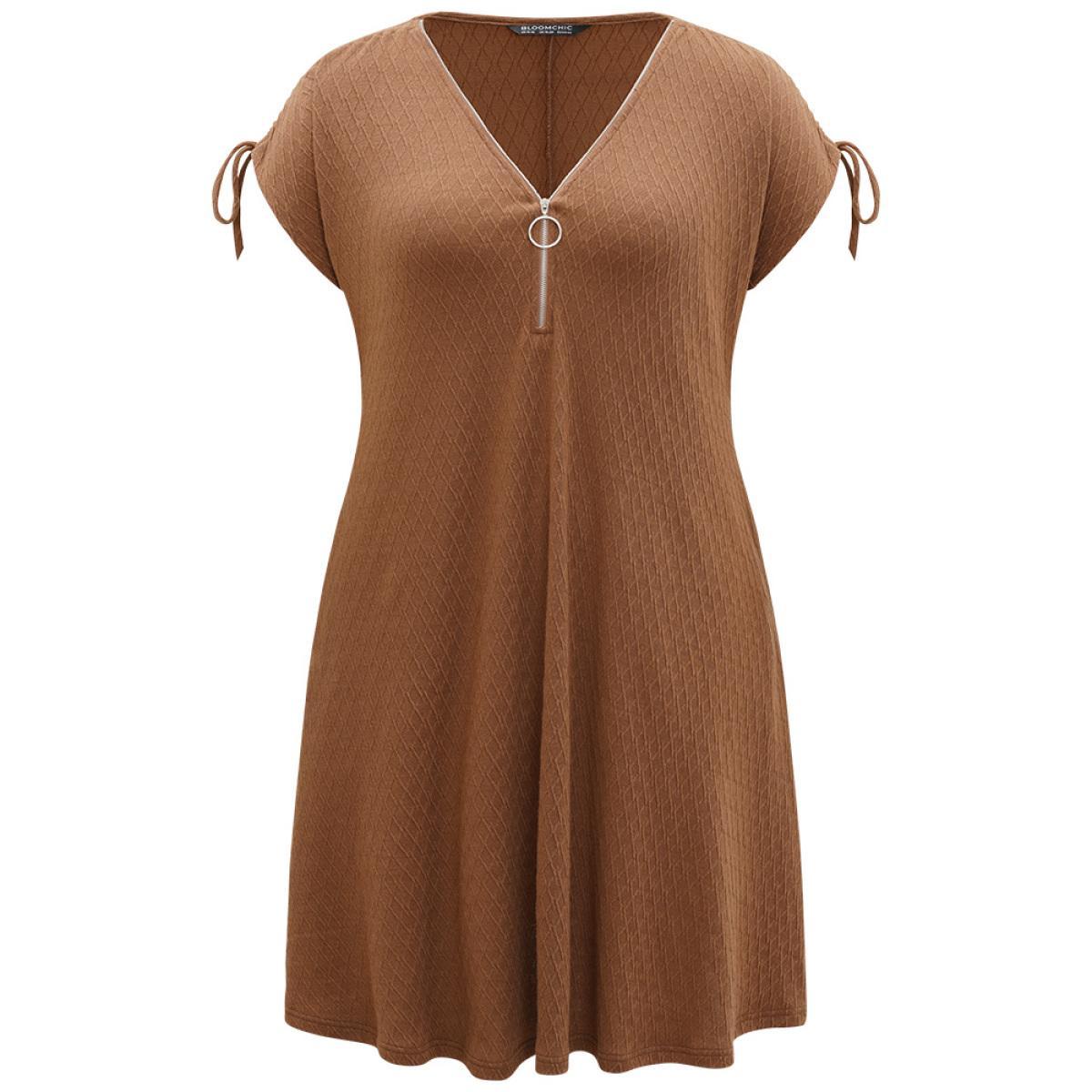 Plus Size Solid O Ring Zipper Pocket Drawstring Dolman Sleeve Dress Bronze Women Casual Texture V-neck Short sleeve Curvy Midi Dress BloomChic 30/6X Product Image