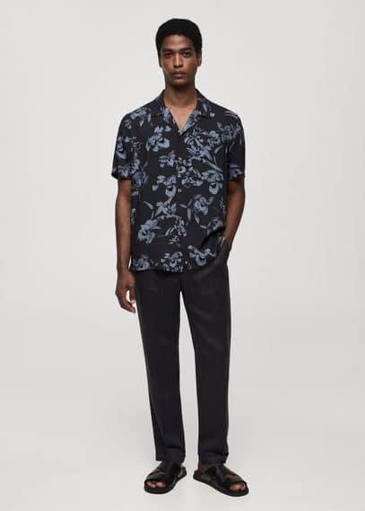 Flowy Hawaiian-print shirt - Men | MANGO USA Product Image
