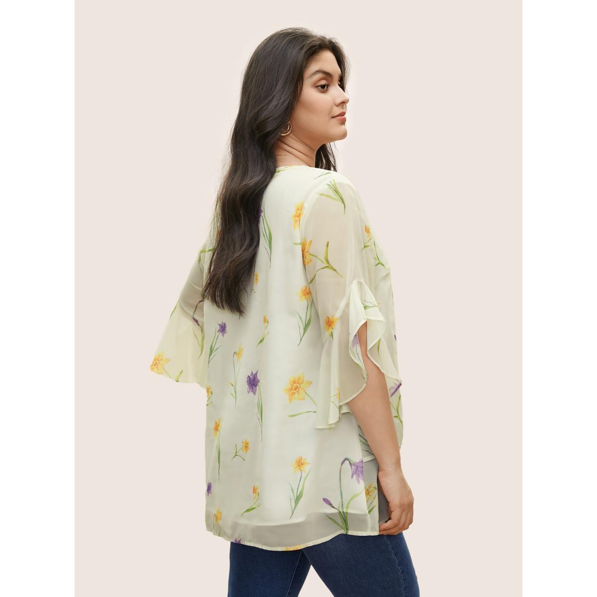 Plus Size Ivory Floral Tiered Mesh Asymmetrical Hem Blouse Women Elegant Everyday Blouses BloomChic 14-16/1X Product Image