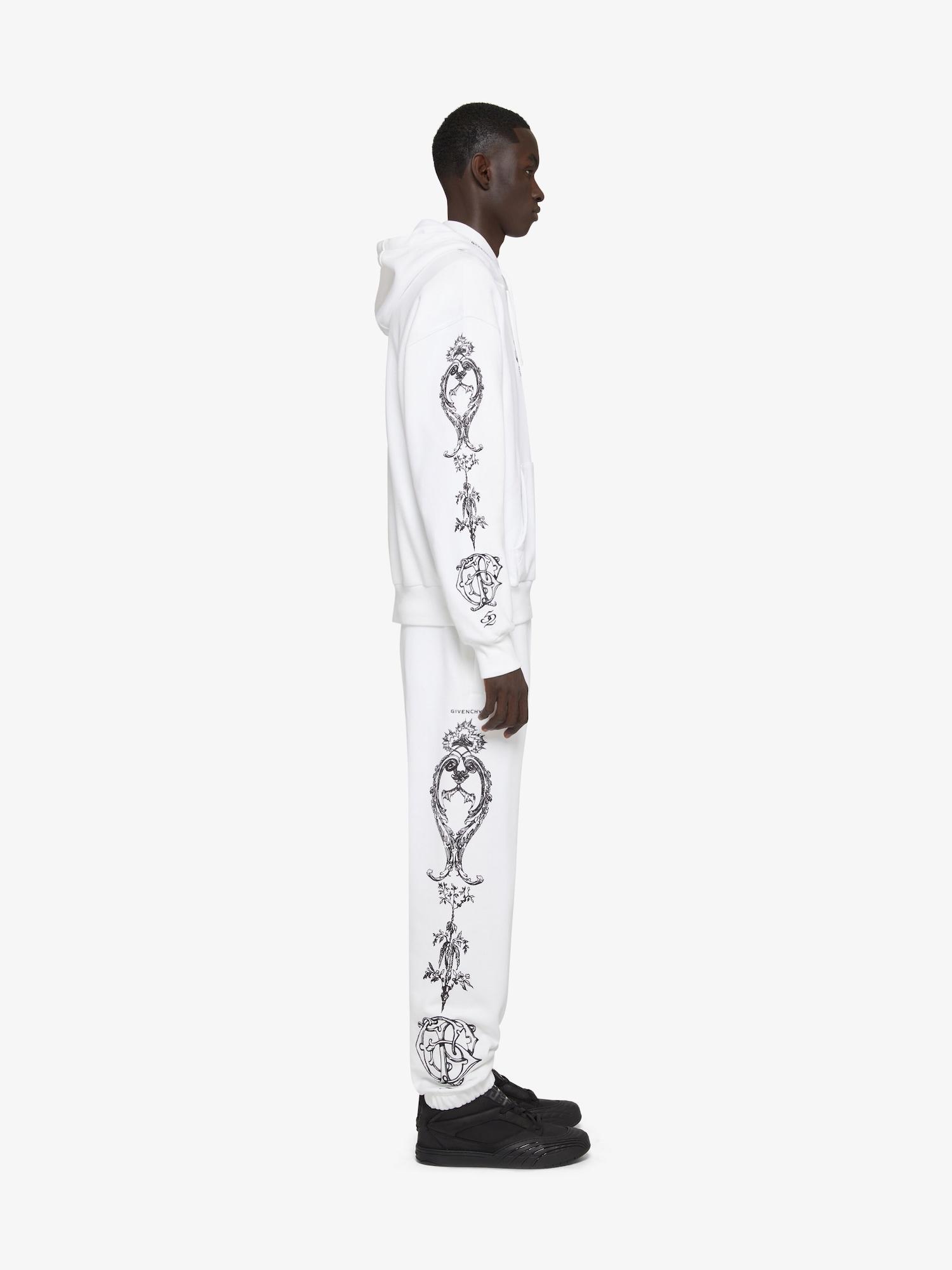 GIVENCHY Crest jogger pants in fleece Product Image