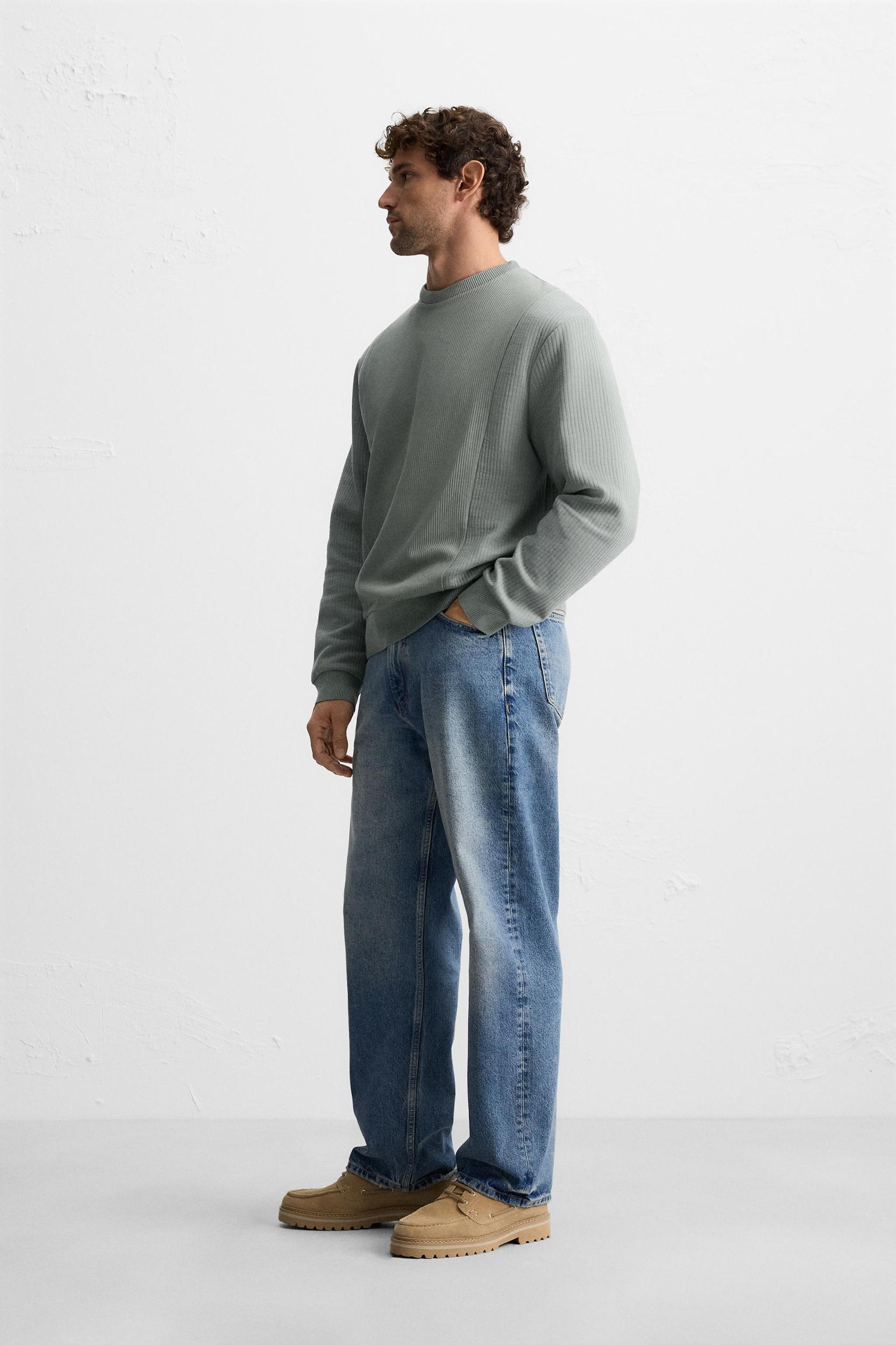 STRUCTURED QUILTED SWEATSHIRT Product Image