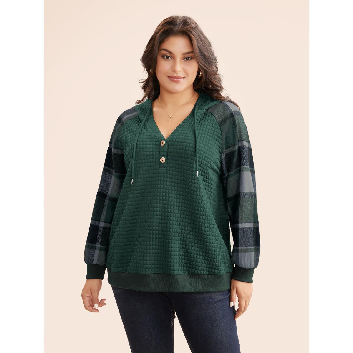 Plus Size Plaid Patchwork Hooded Raglan Sleeve Sweatshirt Women DarkGreen Casual Texture Hooded Everyday Sweatshirts BloomChic 26/4X Product Image