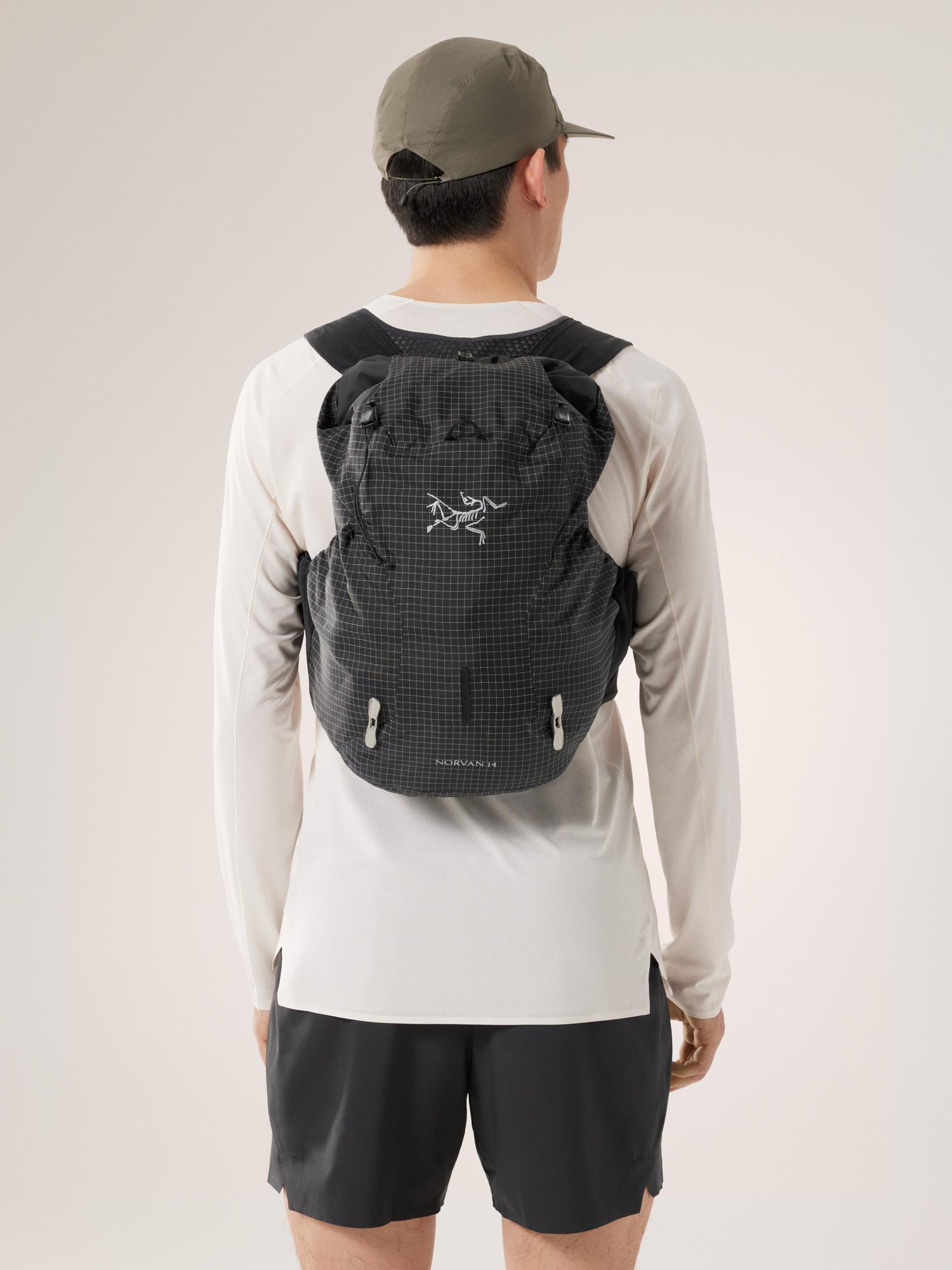 Norvan 14 Vest Product Image