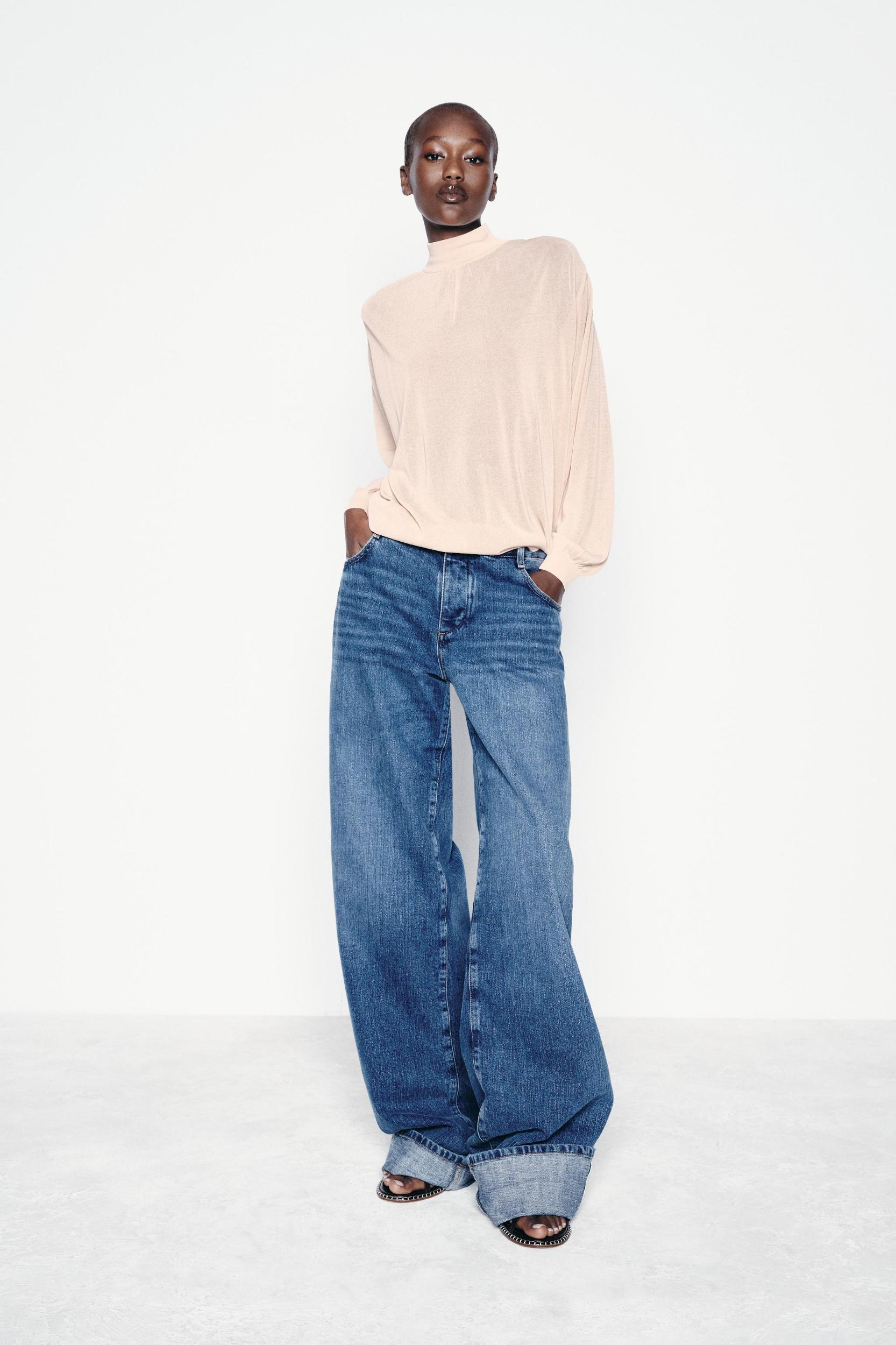 THIN KNIT MOCK NECK SWEATER Product Image