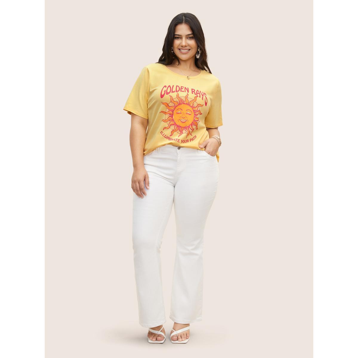 Plus Size Cotton Round Neck Sun Print T-shirt Lightyellow Women Resort Contrast Art&design Round Neck Vacation T-shirts BloomChic 10/M Product Image