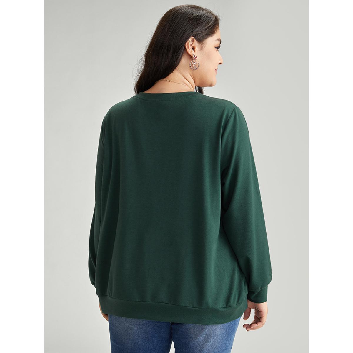 Plus Size Christmas Animal Print Crew Neck Sweatshirt Women DarkGreen Casual Printed Festival-Christmas Sweatshirts BloomChic 18-20/2X Product Image
