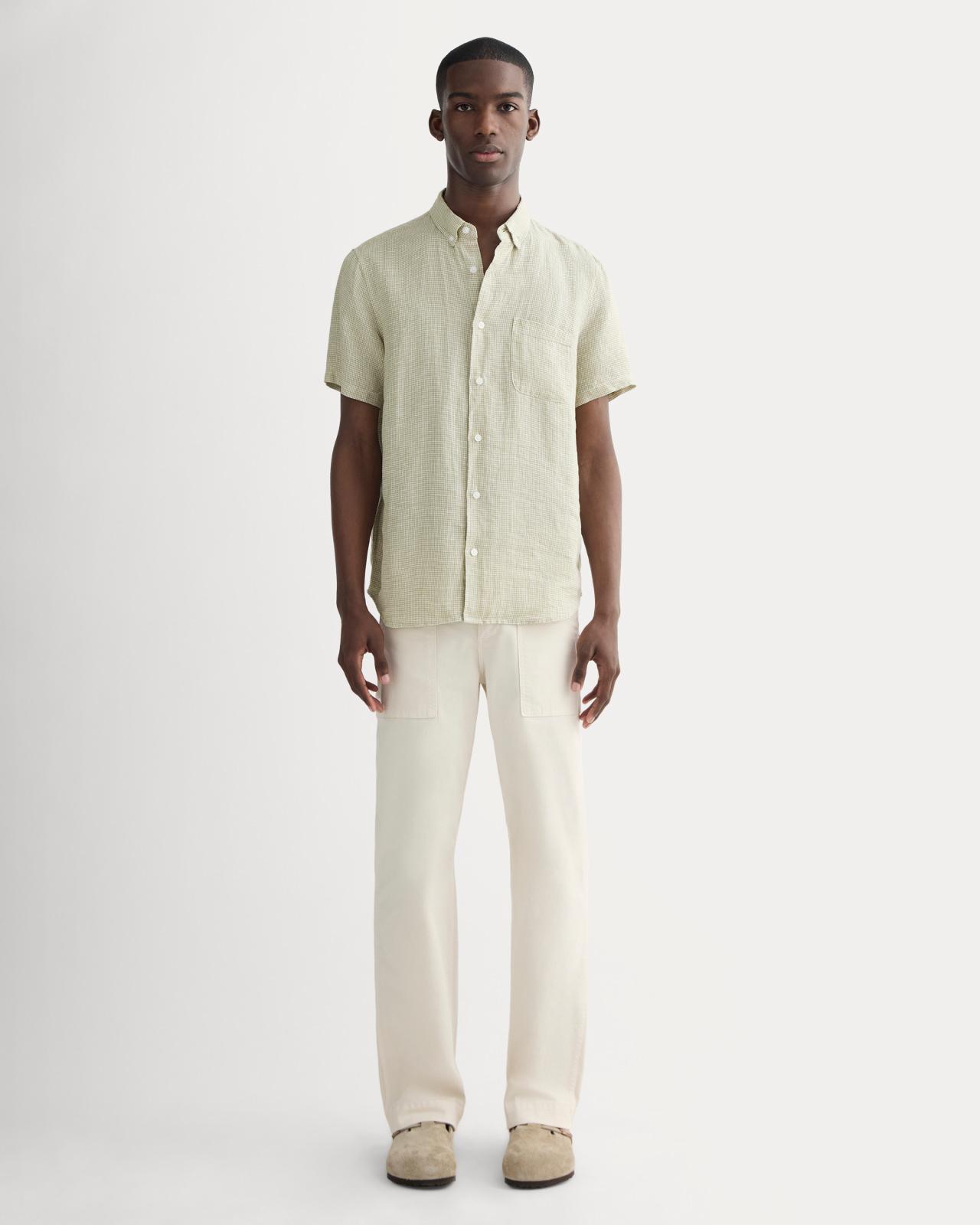 The Classic Short-Sleeve Shirt in Linen Product Image