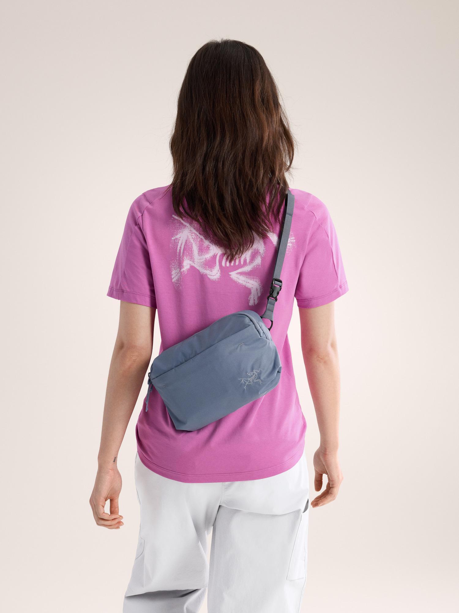 Heliad Crossbody Bag Product Image