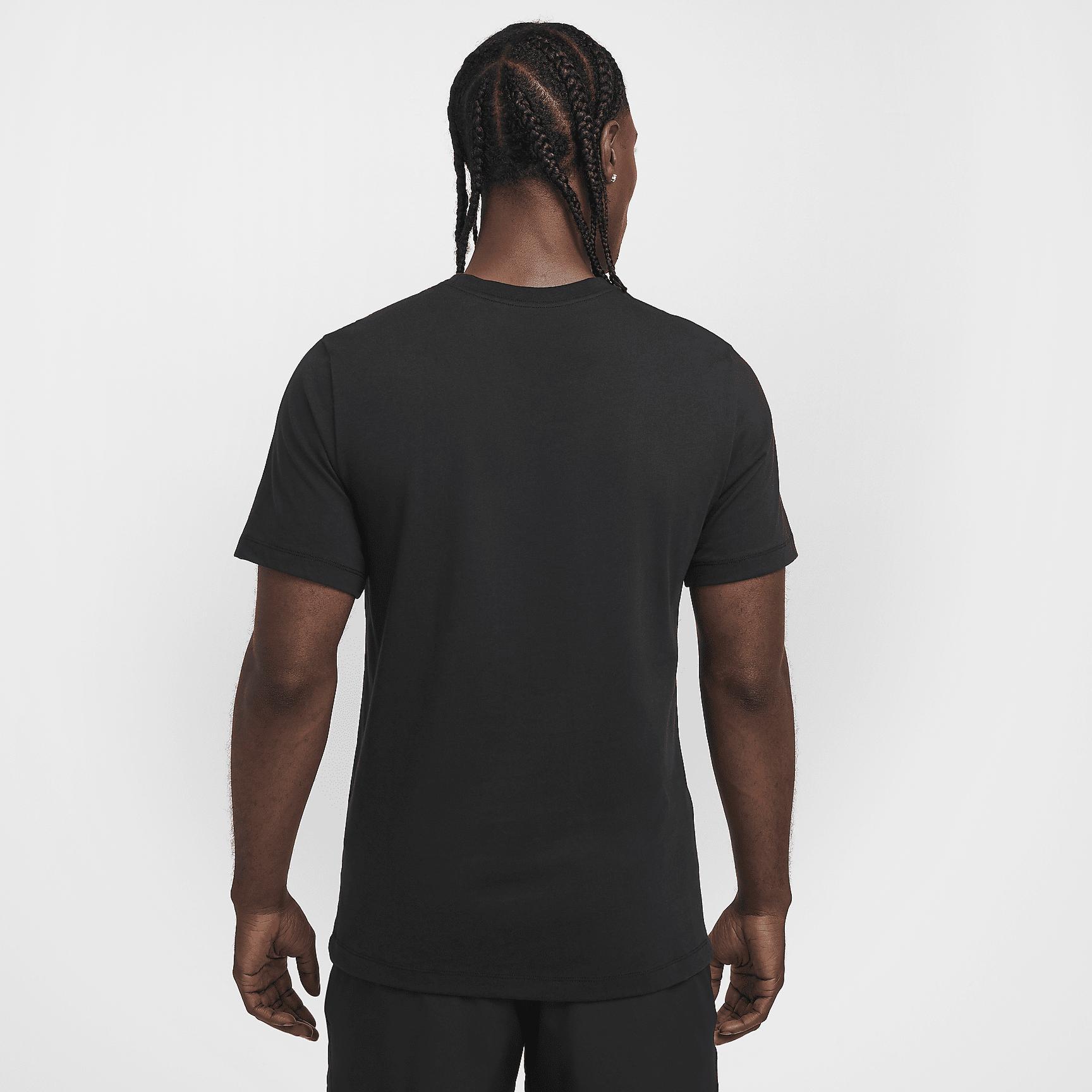 Nike Men's Fitness T-Shirt Product Image