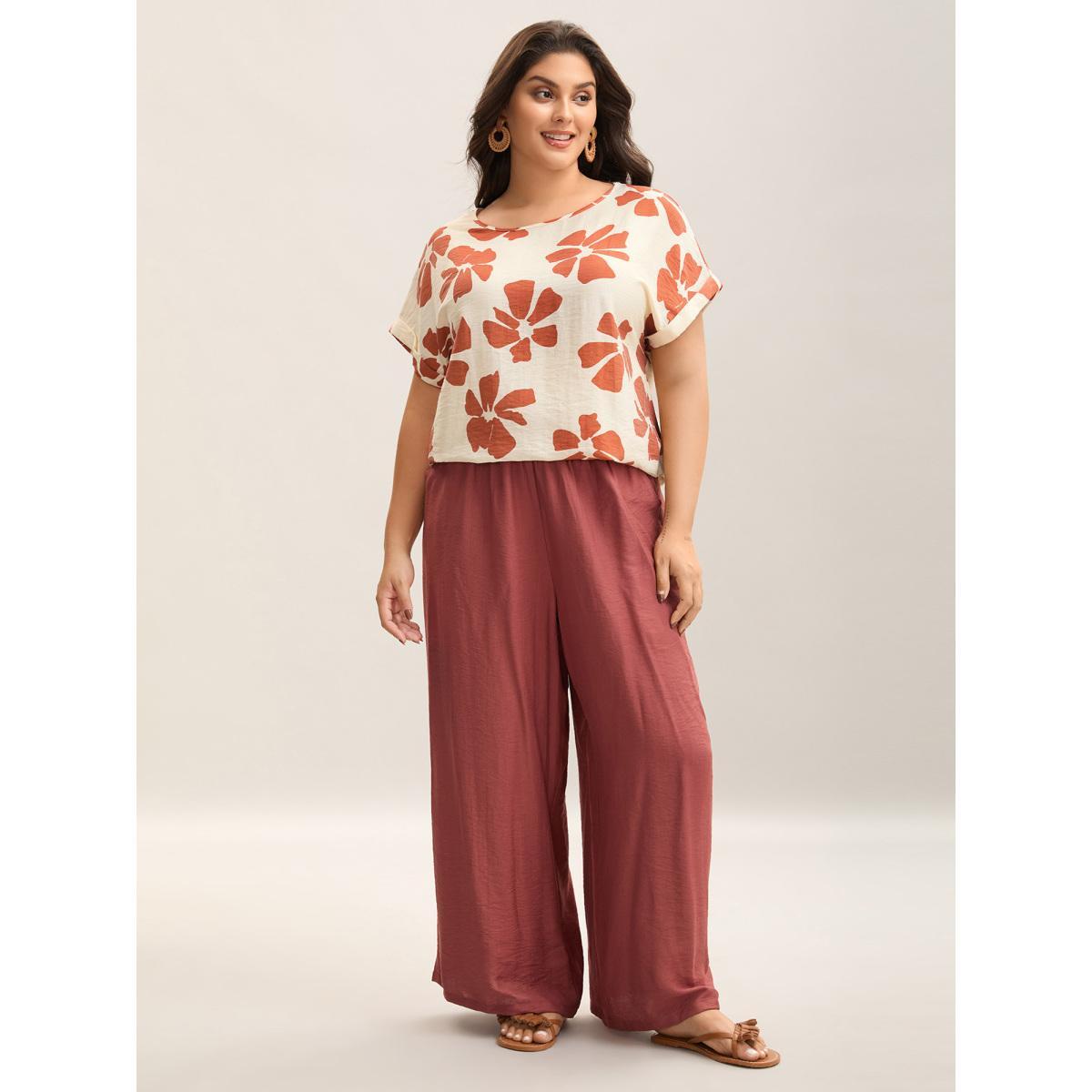 Plus Size Beige Floral Print Crew Neck Half Sleeve Shirt Women Elegant Short sleeve Round Neck Everyday Blouses BloomChic 30/6X Product Image