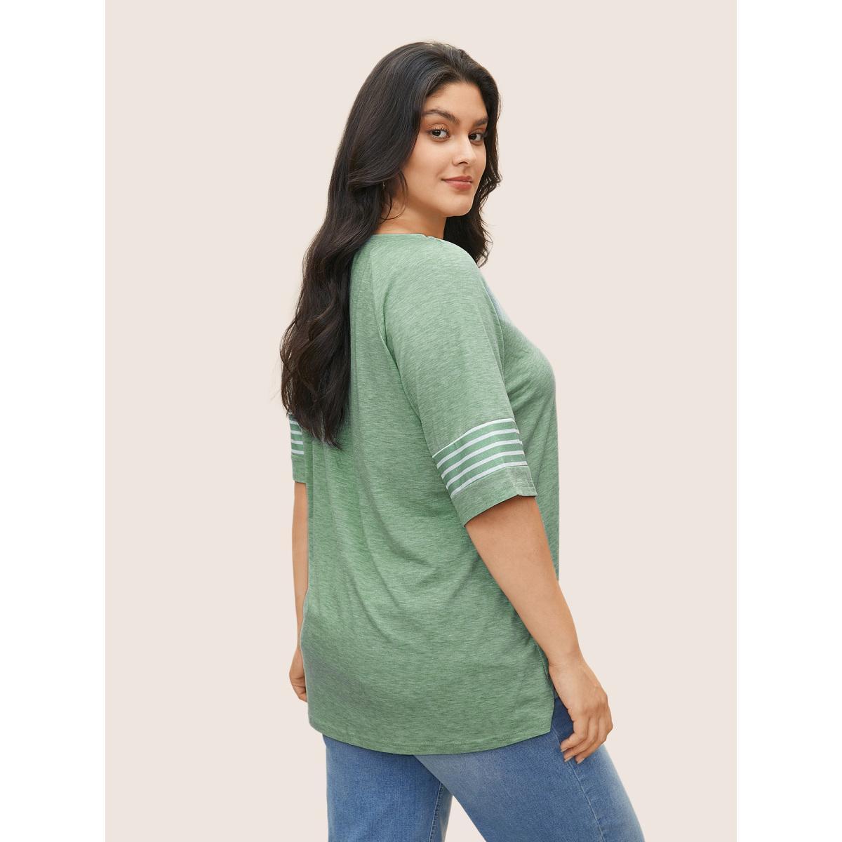 Plus Size Striped Contrast Raglan Sleeve Crew Neck T-shirt Mint Women Casual Plain Everyday T-shirts BloomChic 26/4X Product Image