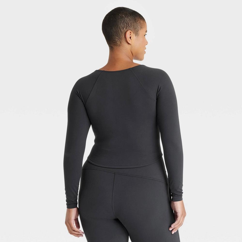 Women's Everyday Soft Cropped Long Sleeve Top - All In Motion™ Product Image