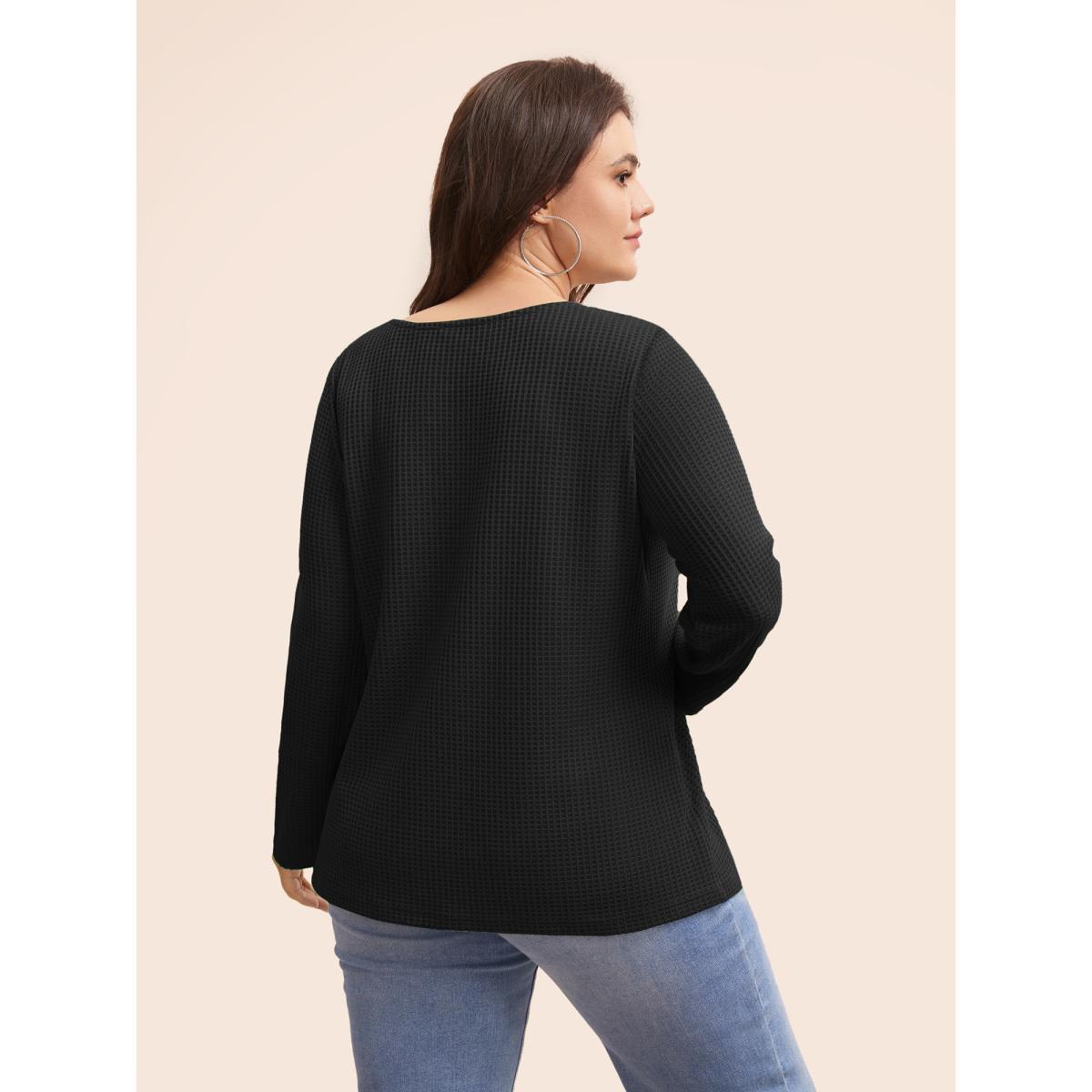 Plus Size Solid Waffle Knit Round Neck T-shirt Black Women Casual Texture Round Neck Everyday T-shirts BloomChic 28/5X Product Image