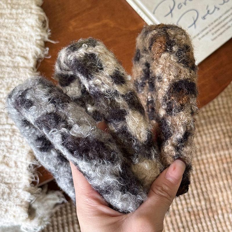 Leopard Furry Headband Product Image