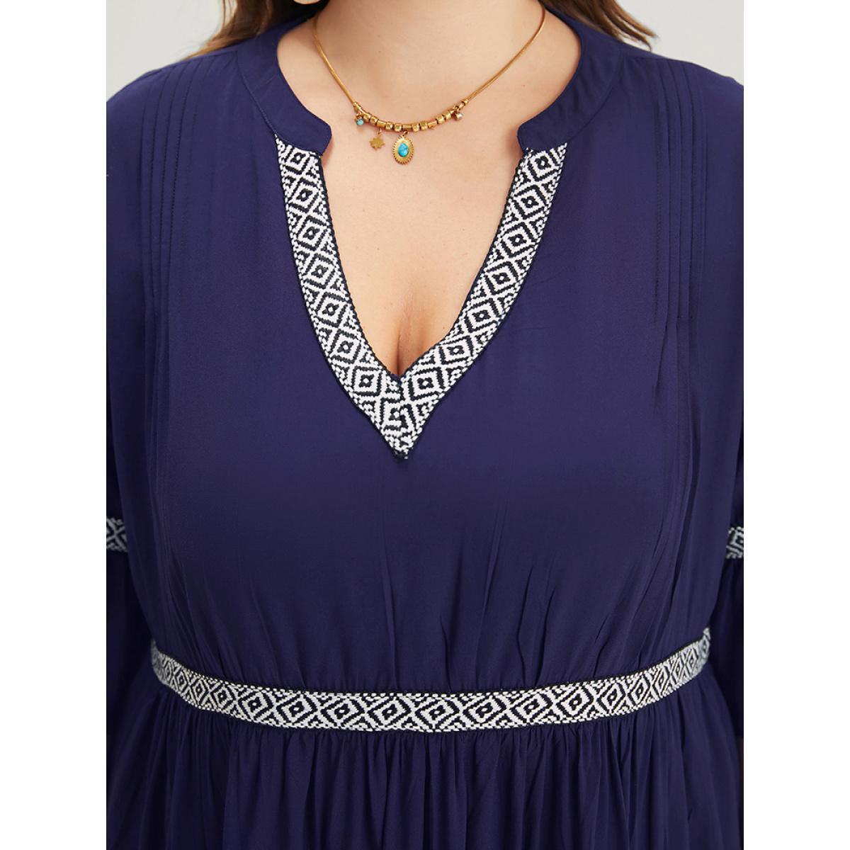 Plus Size Geometric Trim Notched Bell Sleeve Dress DarkBlue Women Vacation Pleated Notched collar Half Sleeve Curvy Midi Dress BloomChic 10/M Product Image