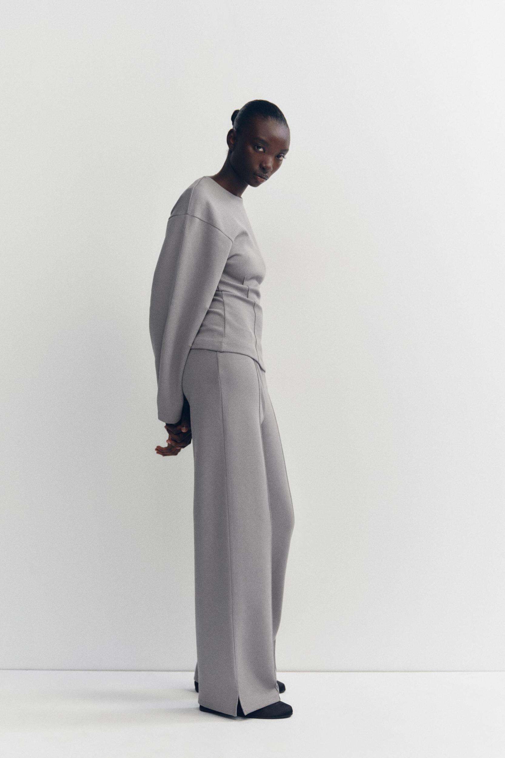 INTERLOCK PANTS WITH OPENING Product Image