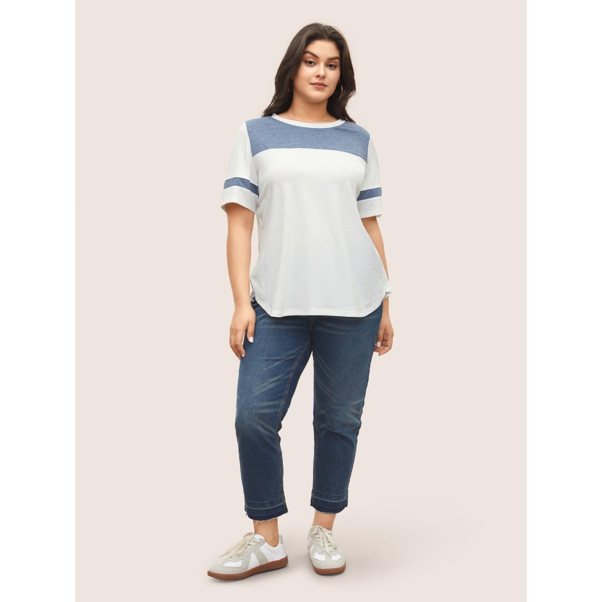 Plus Size Supersoft Essentials Patchwork Contrast T-shirt White Women Casual Contrast Plain Round Neck Everyday T-shirts BloomChic 14-16/1X Product Image