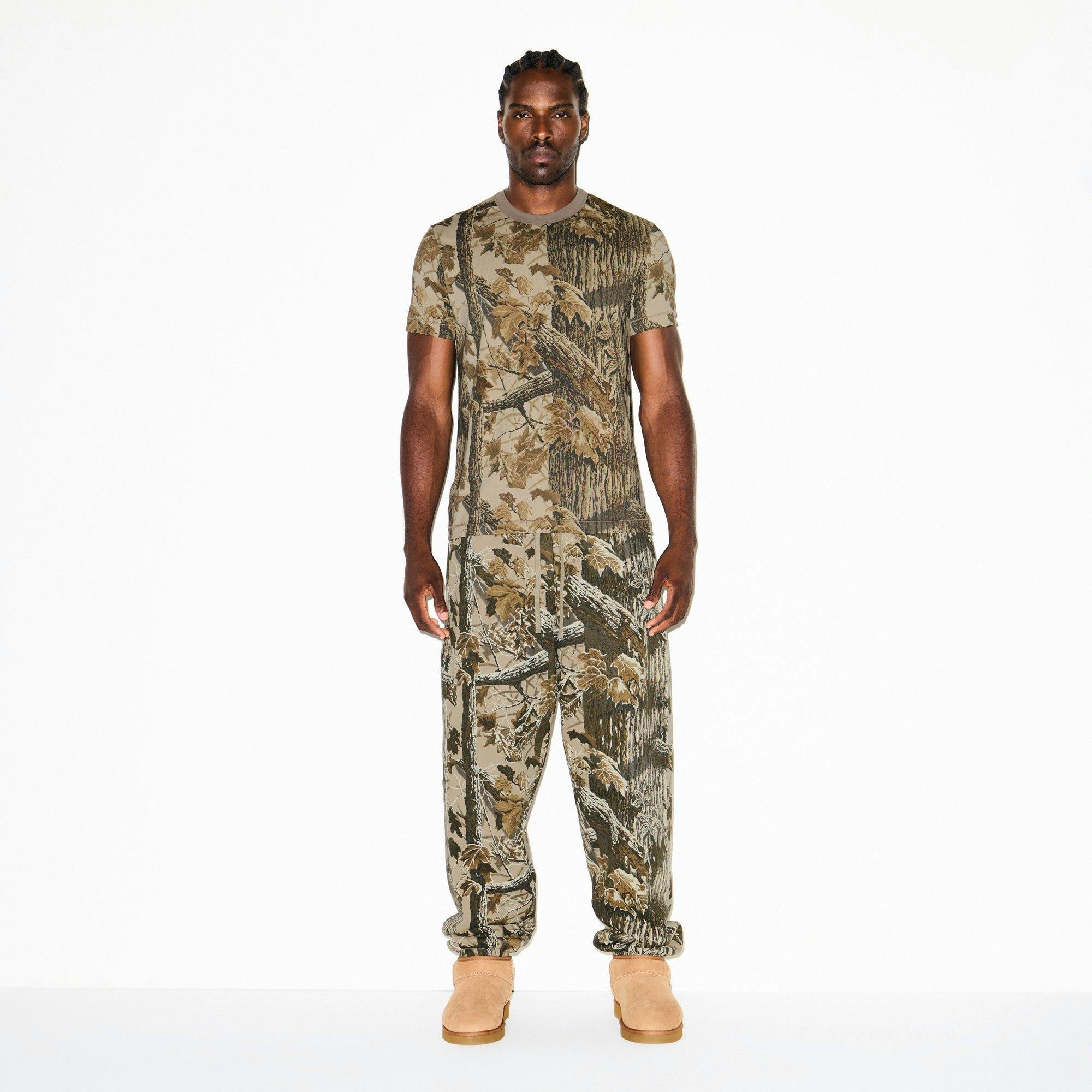 HEAVYWEIGHT FLEECE MENS REALTREE RELAXED JOGGER | REALTREE CAMO PRINT Product Image