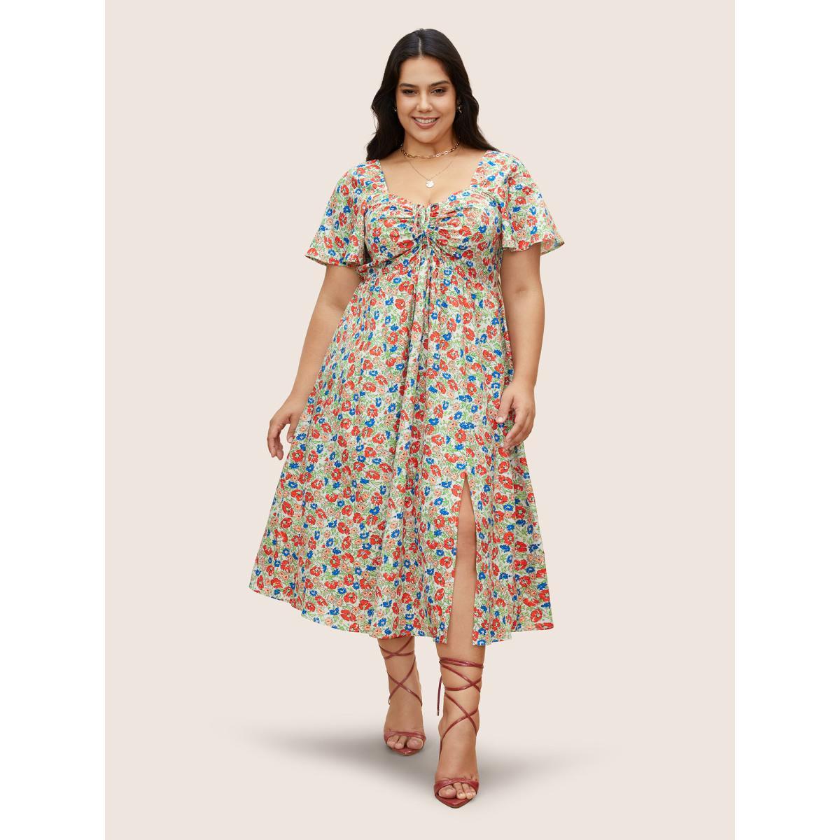 Plus Size Heart Neckline Ditsy Floral Tie Knot Drawstring Dress Multicolor Women Elegant Tie knot Heart neckline Short sleeve Curvy BloomChic 30/6X Product Image