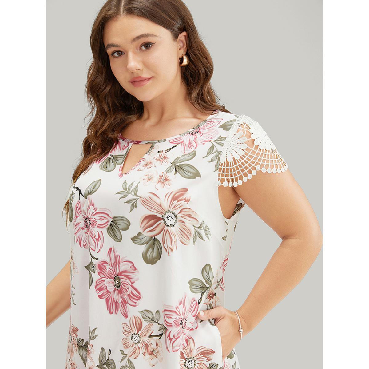 Plus Size Floral Pocket Keyhole Lace Cap Sleeve Flutter Dress Multicolor Women Elegant Printed Keyhole Cut-Out Cap Sleeve Curvy Knee Dress BloomChic 14-16/1X Product Image