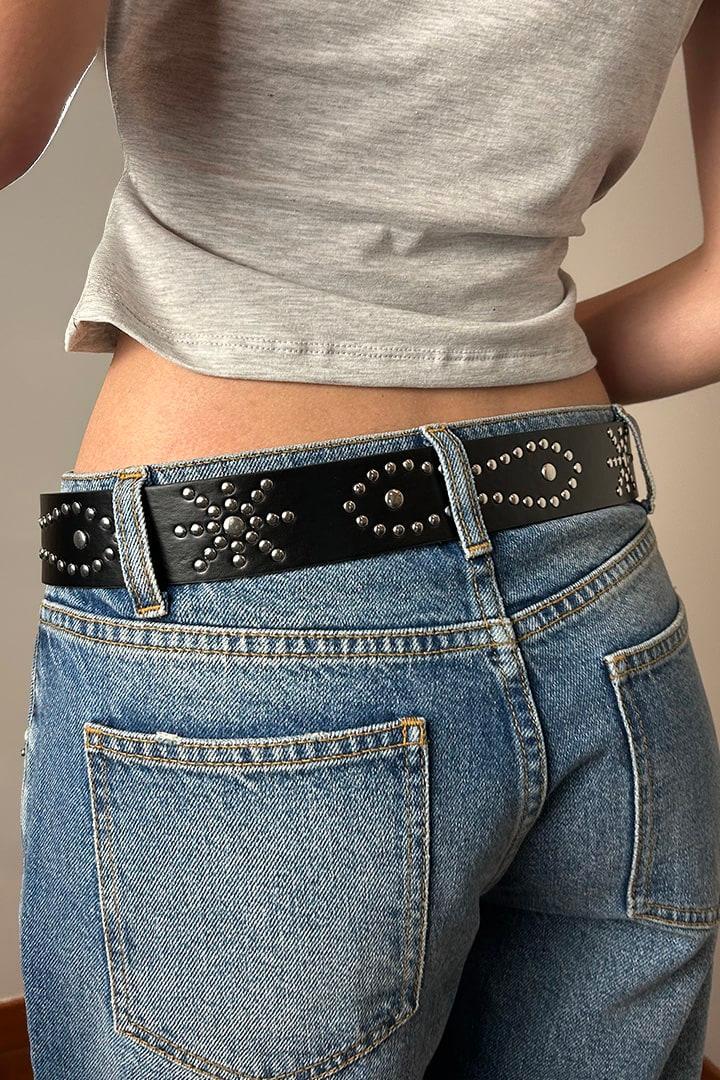 Studded belt Product Image