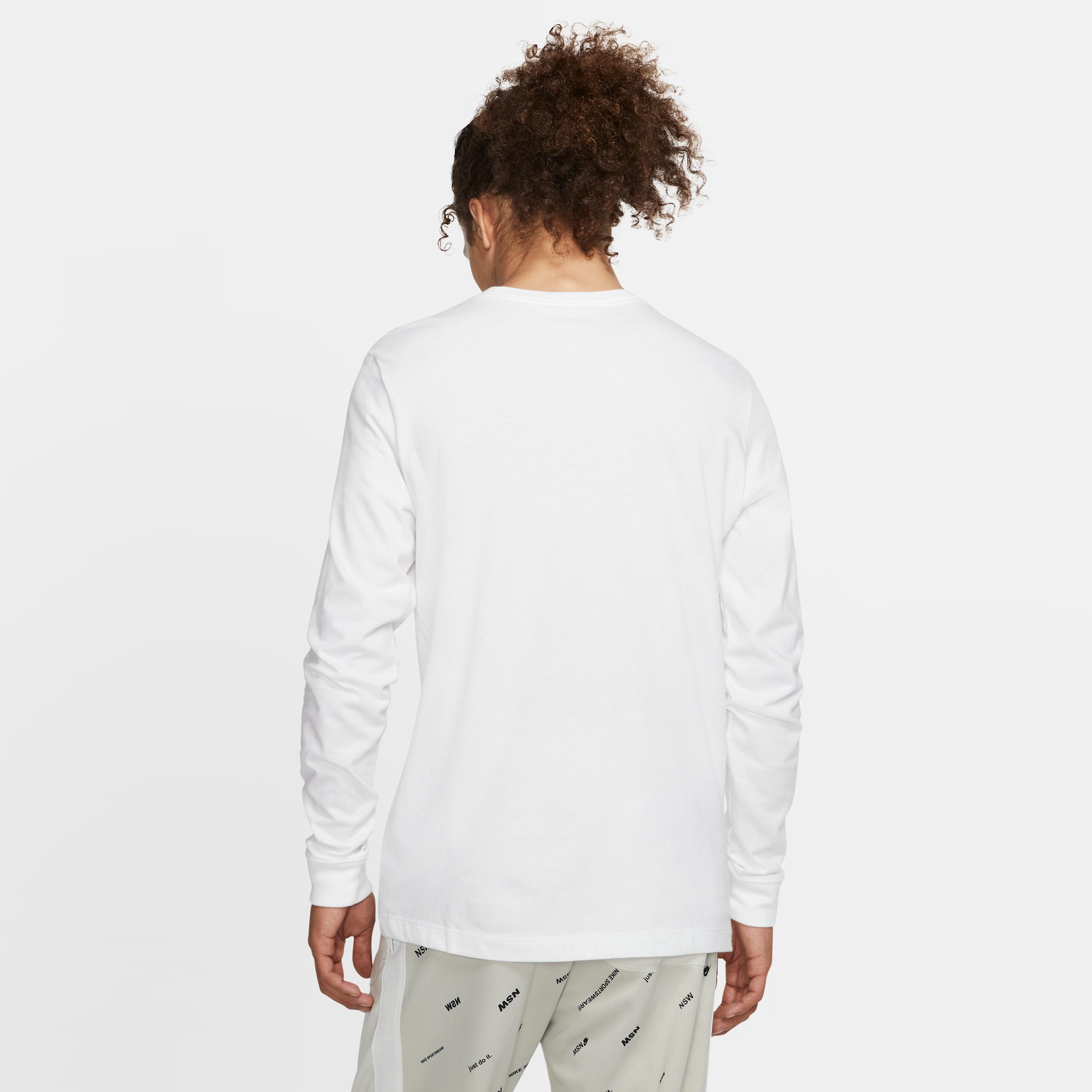 Men's Nike Sportswear Long-Sleeve T-Shirt Product Image