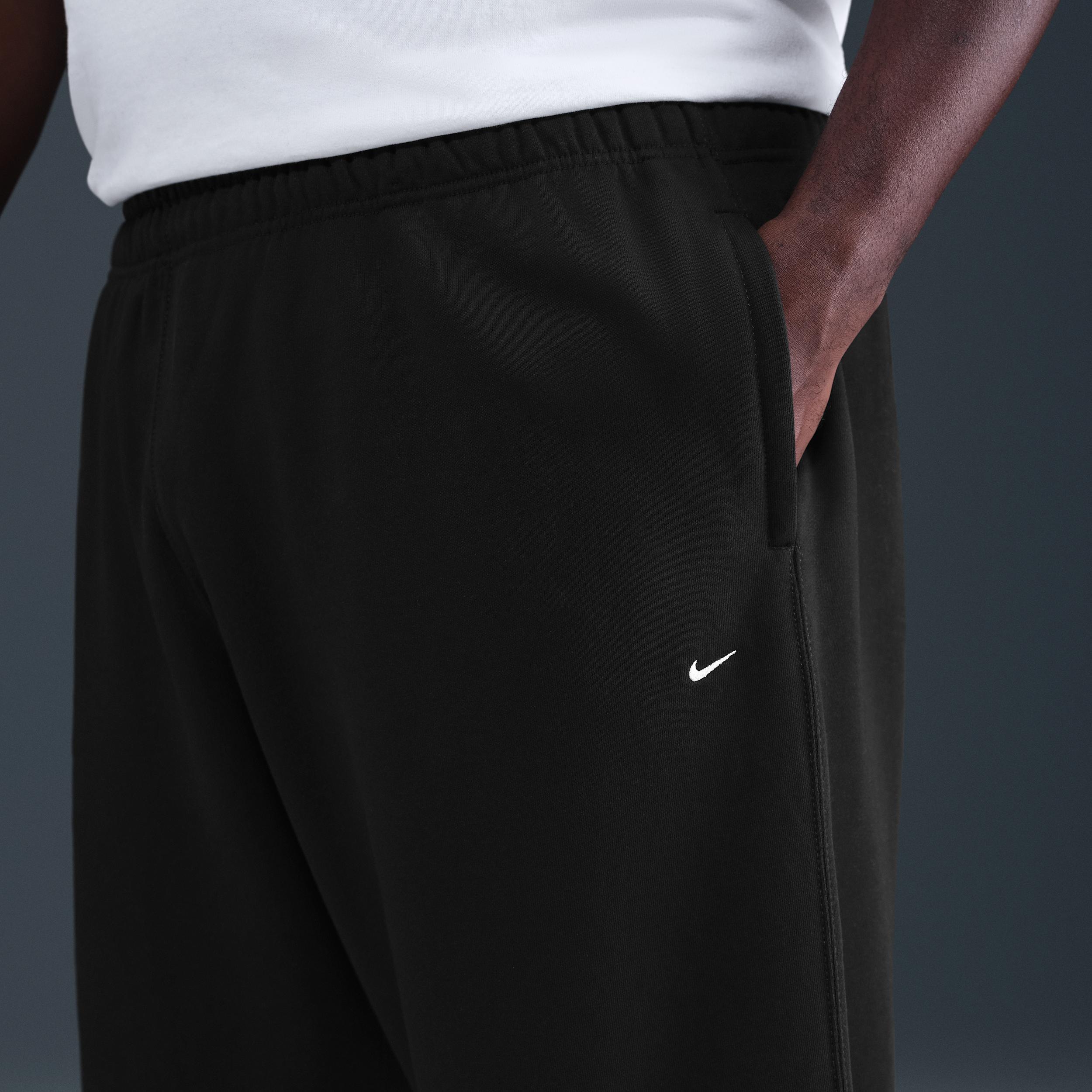 Nike Men's Solo Swoosh Fleece Open-Hem Pants Product Image