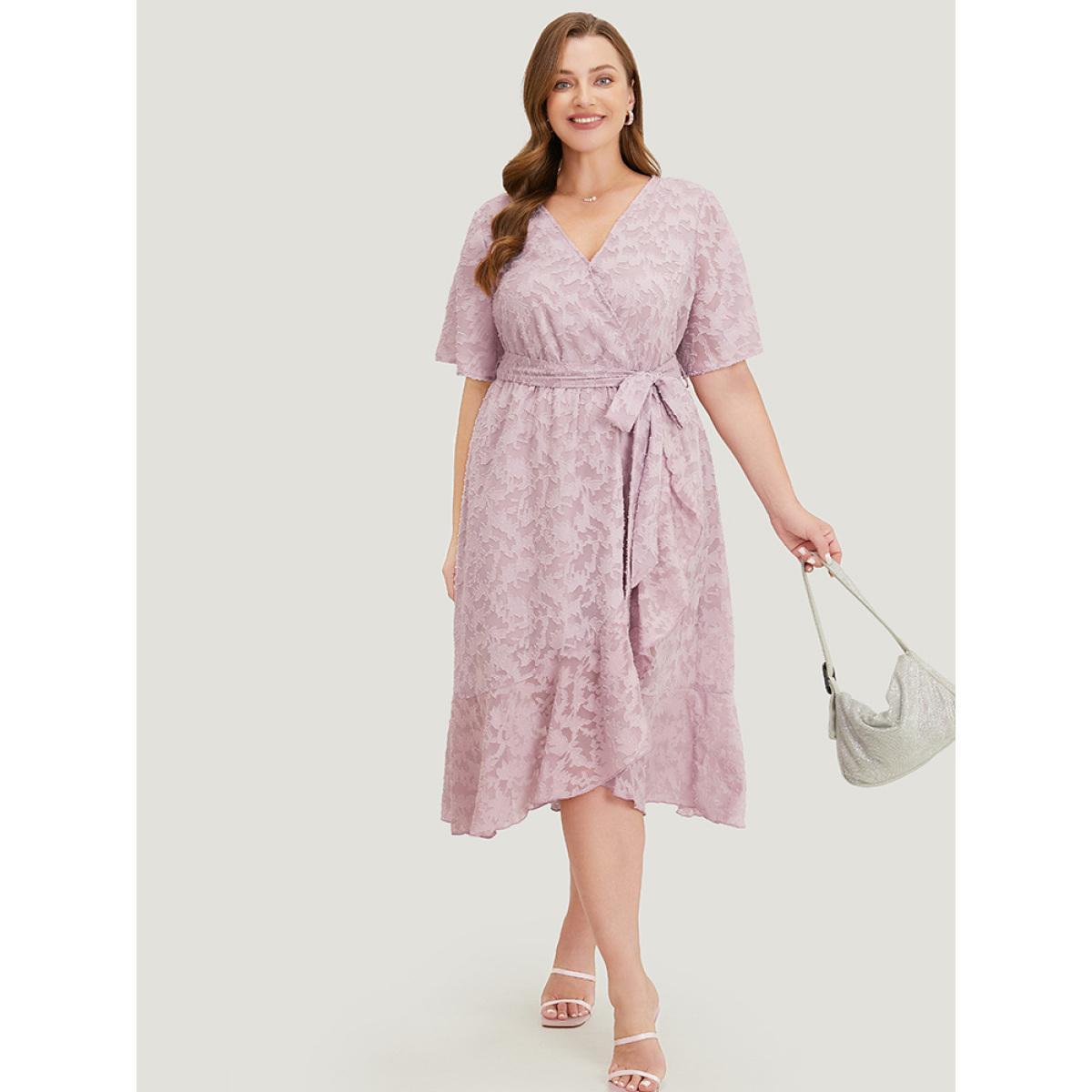 Plus Size Plain Floral Pocket Belted Mesh Ruffle Trim Wrap Midi Dress Lilac Women Glamour Lined V-neck Short sleeve Curvy Midi Dress BloomChic 18-20/2X Product Image