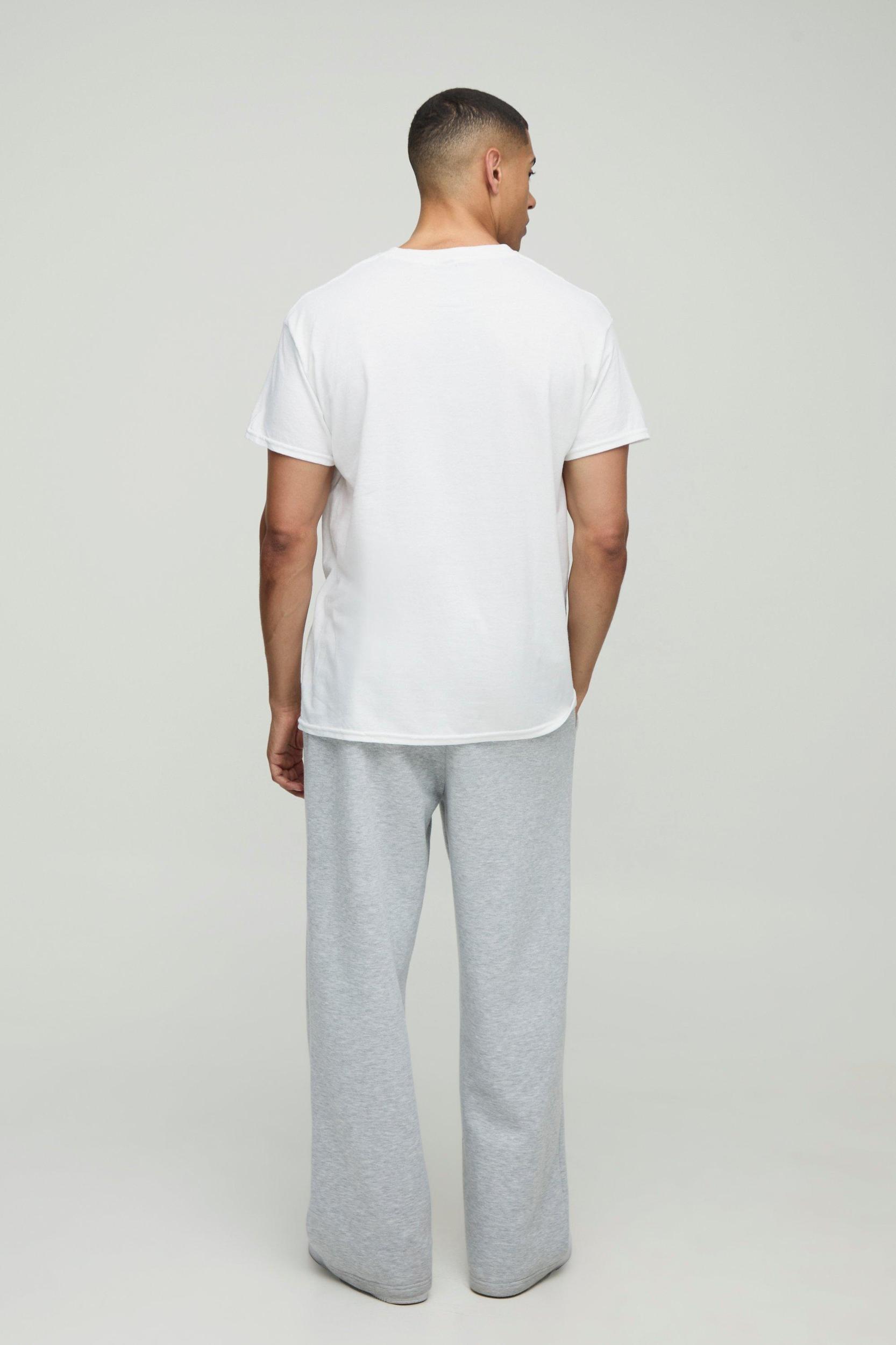 Oversized Chevrolet Corvette License Graphic T Shirt | boohooMAN USA Product Image