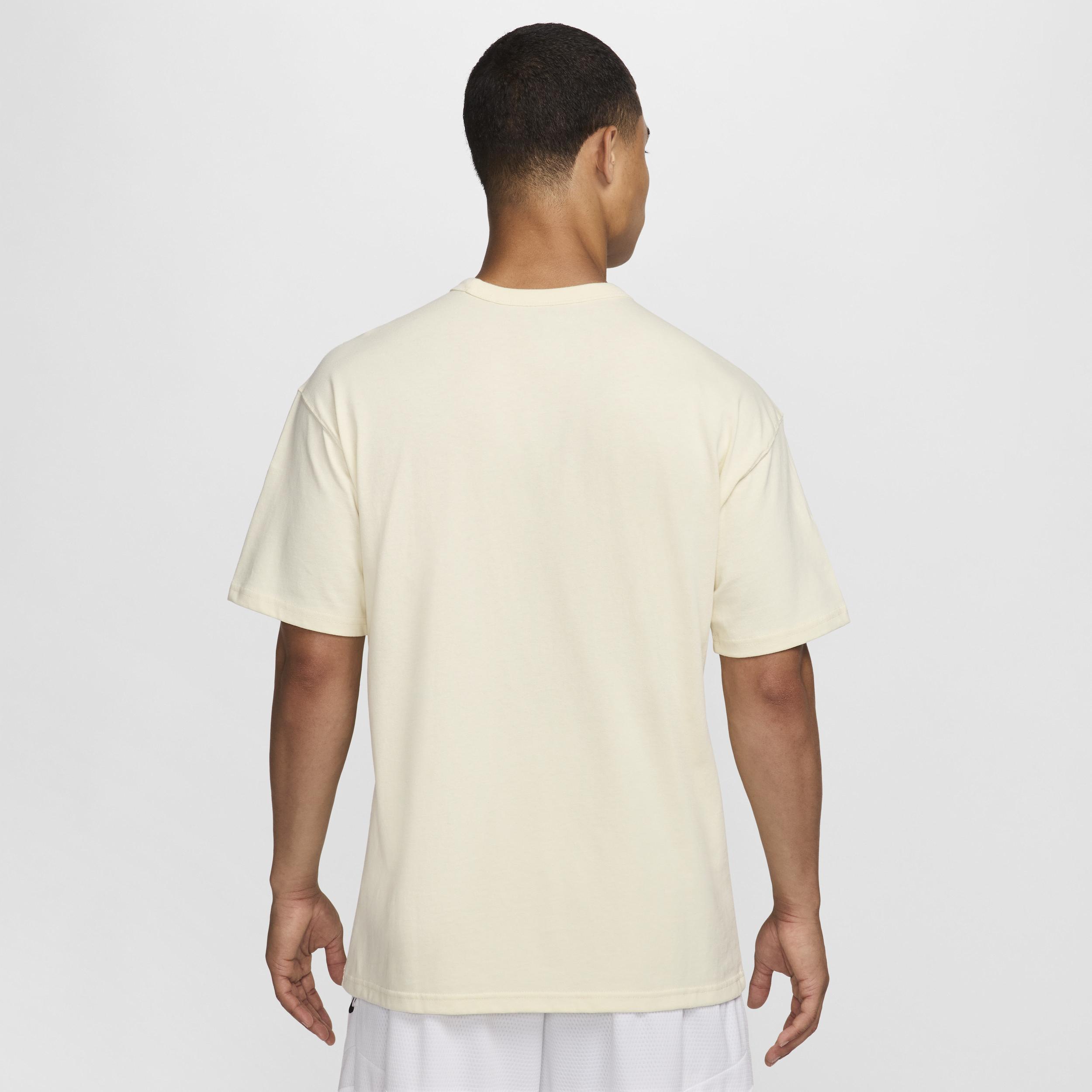 LeBron Men's Max90 Basketball T-Shirt Product Image
