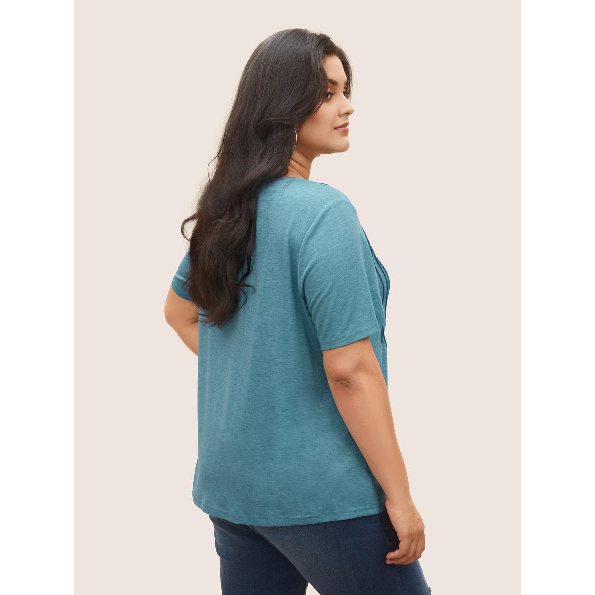 Plus Size Solid Seam Detail Keyhole T-shirt LightBlue Women Casual Pleated Round Neck Everyday T-shirts BloomChic 30/6X Product Image