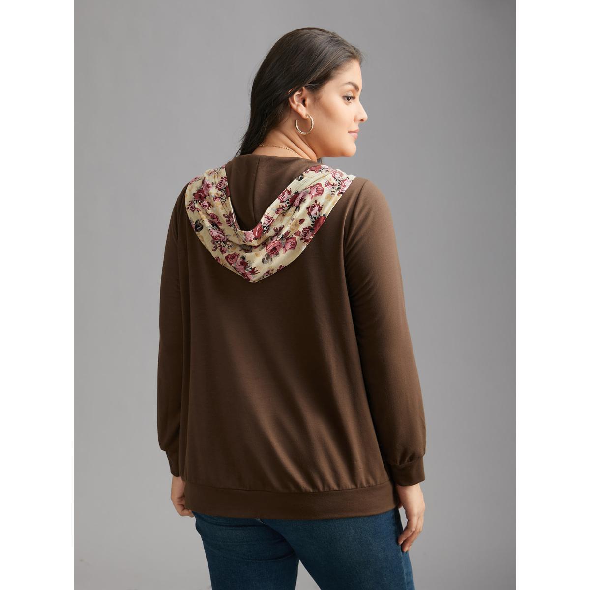 Plus Size Floral Zipper Patch Pocket Hooded Sweatshirt Women Browncoffeecolor Casual Contrast Loose Hooded Everyday Sweatshirts BloomChic 10/M Product Image