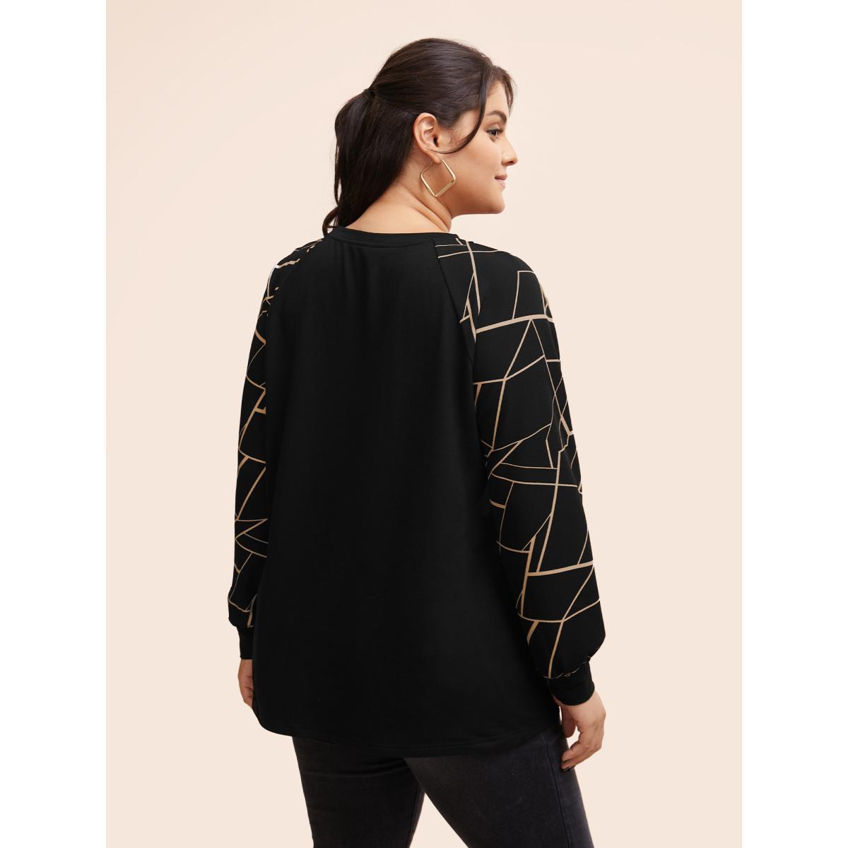 Plus Size Geometric Round Neck Raglan Sleeve Sweatshirt Women Multicolor Casual Elastic cuffs Round Neck Dailywear Sweatshirts BloomChic 30/6X Product Image