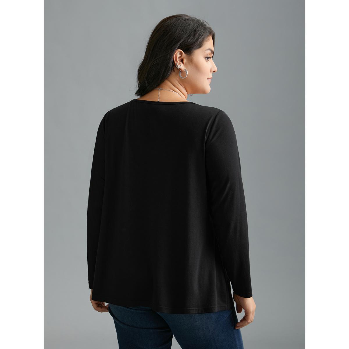Plus Size Sequin Stretchy Long Sleeve T-shirt Black Women Elegant Rhinestone detailing Heart neckline Everyday T-shirts BloomChic 30/6X Product Image