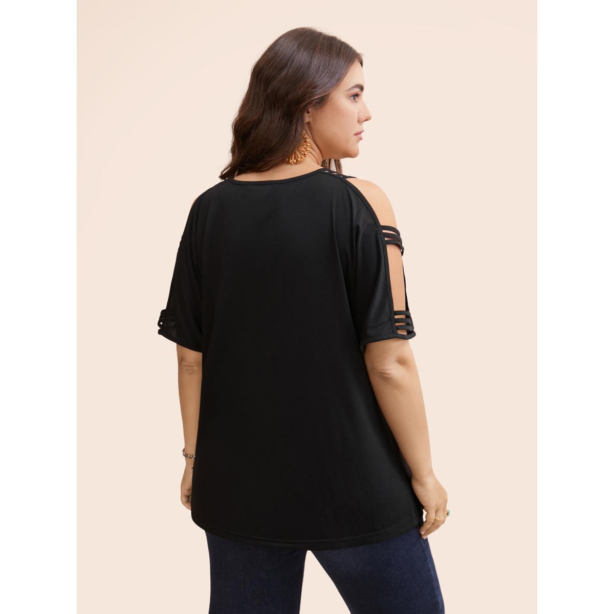 Plus Size Solid Cut Out Batwing Sleeve T-shirt Black Women Resort Cut-Out Plain V-neck Vacation T-shirts BloomChic 26/4X Product Image