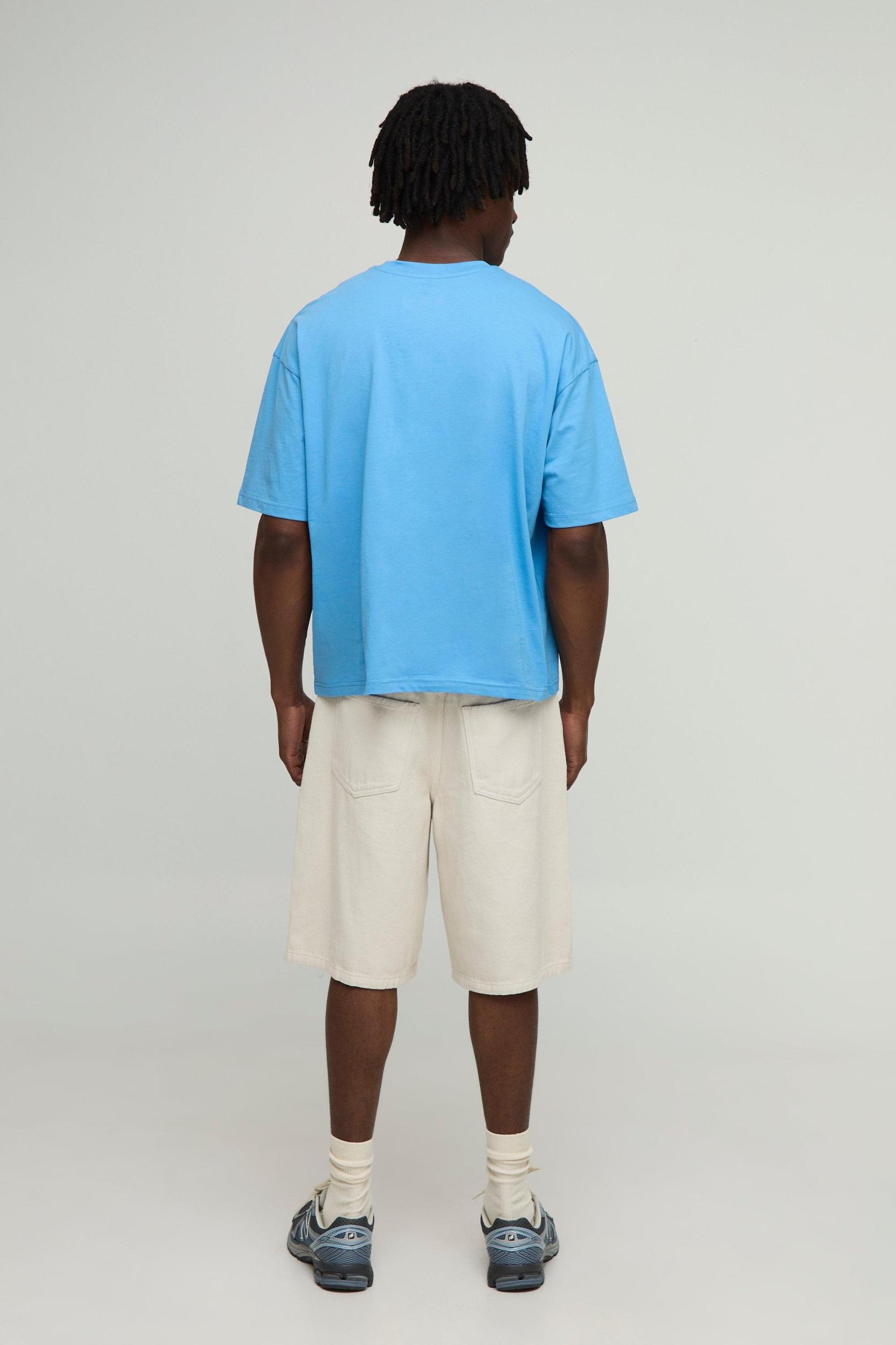 Basic Oversized Boxy Crew Neck T-shirt | boohooMAN USA Product Image