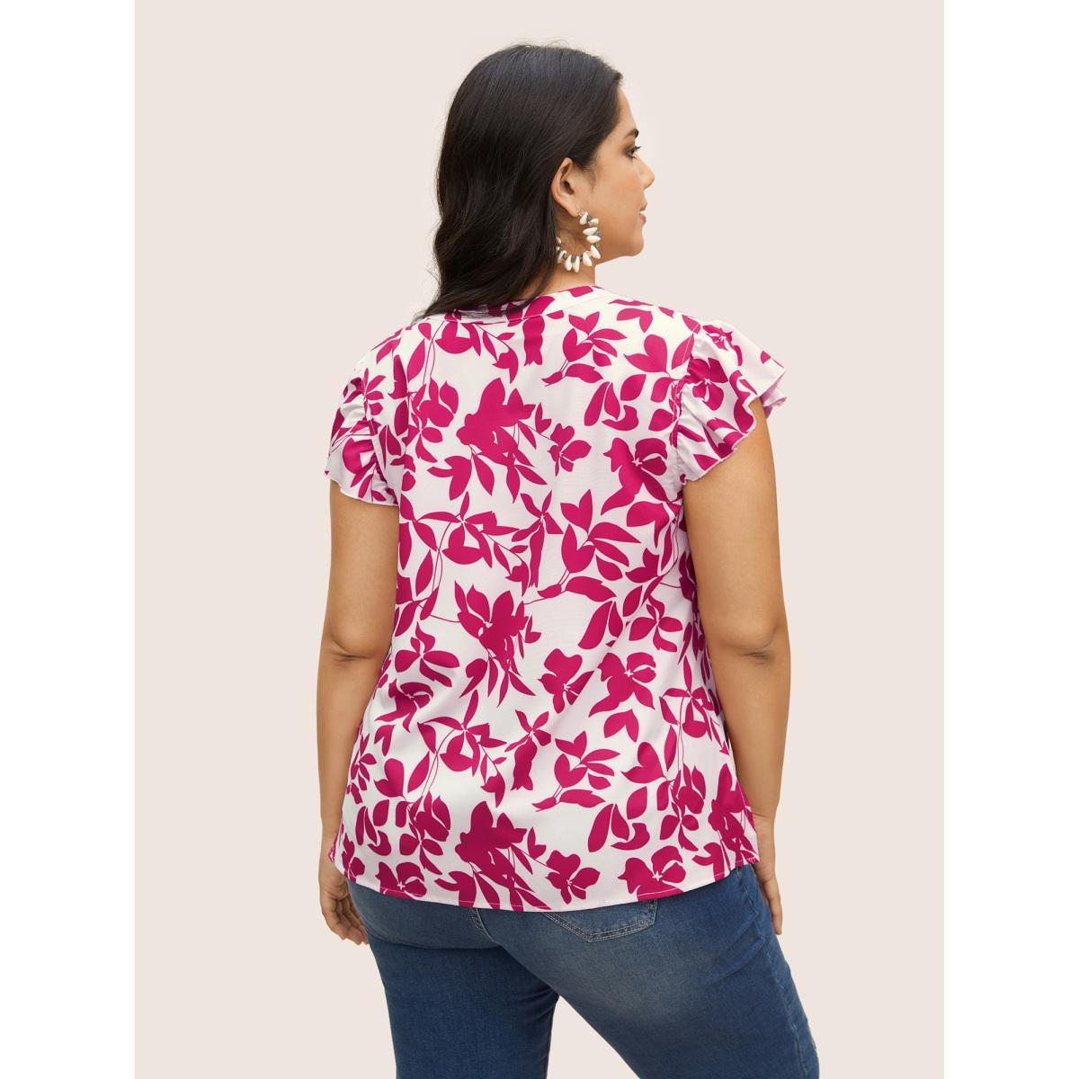Plus Size RedViolet Silhouette Floral Print Notched Collar Pleated Blouse Women Resort Cap Sleeve Notched collar Vacation Blouses BloomChic 26/4X Product Image