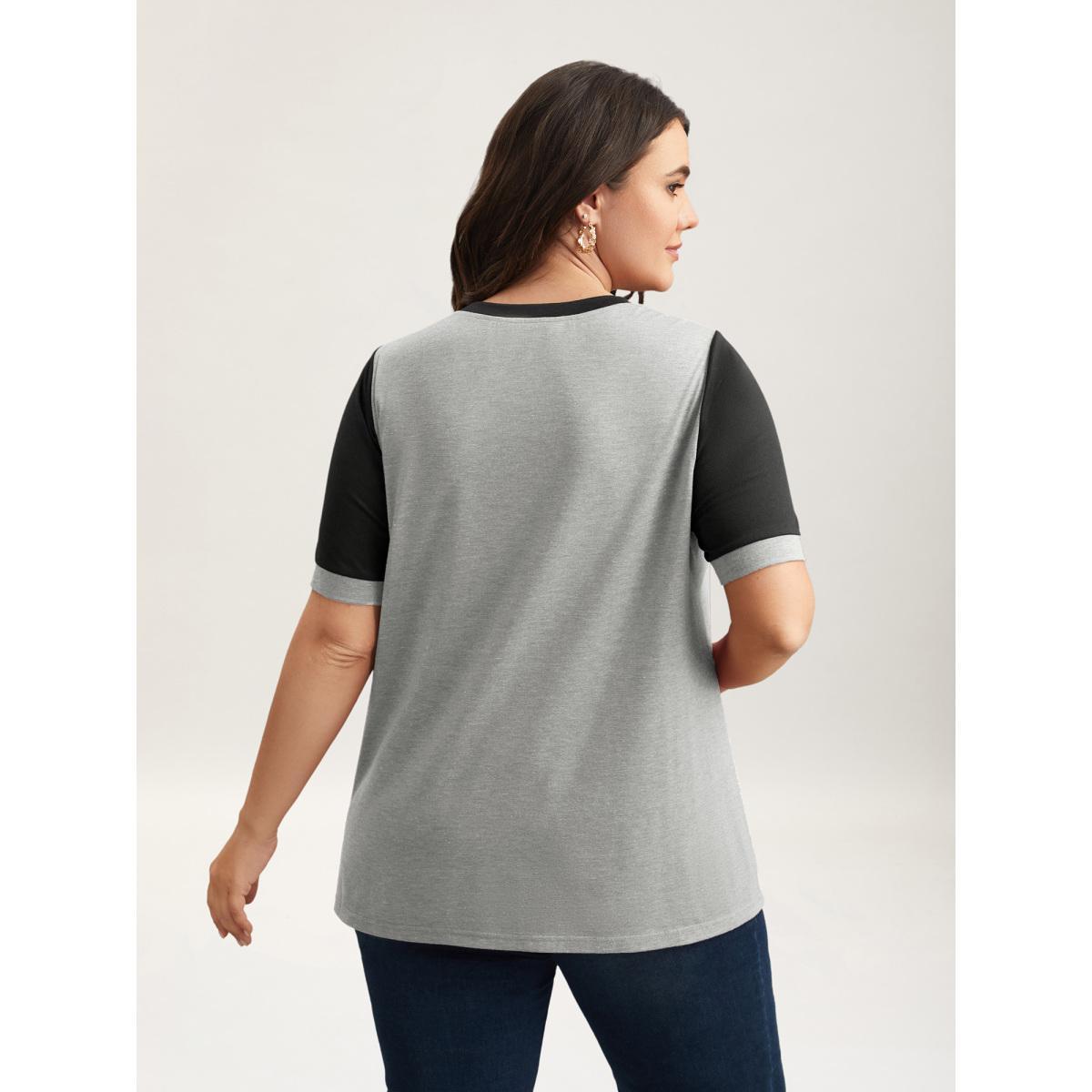 Plus Size Stretchy Scalloped Lace Color Contrast T-Shirt LightGray Women Elegant Contrast Round Neck Everyday T-shirts BloomChic 14-16/1X Product Image