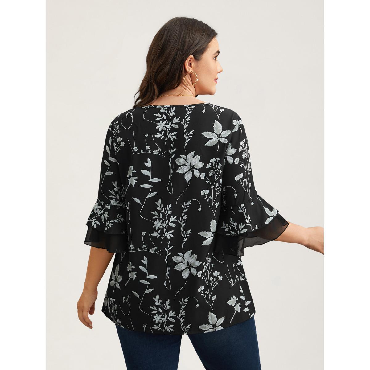Plus Size Black Floral Print Ruffled V-Neck Shirt Women Elegant Half Sleeve V-neck Everyday Blouses BloomChic 30/6X Product Image