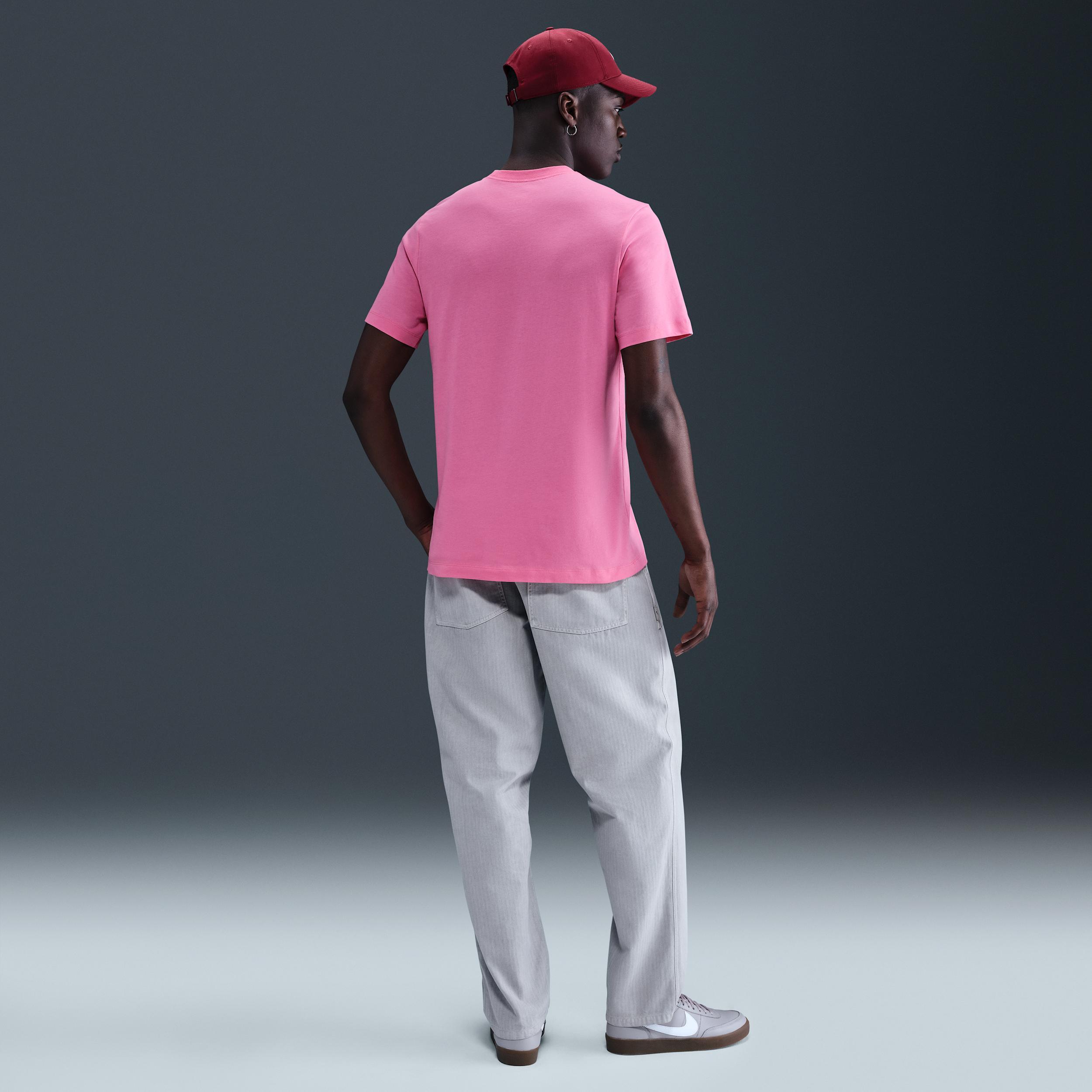 Nike Sportswear Club Men's T-Shirt Product Image
