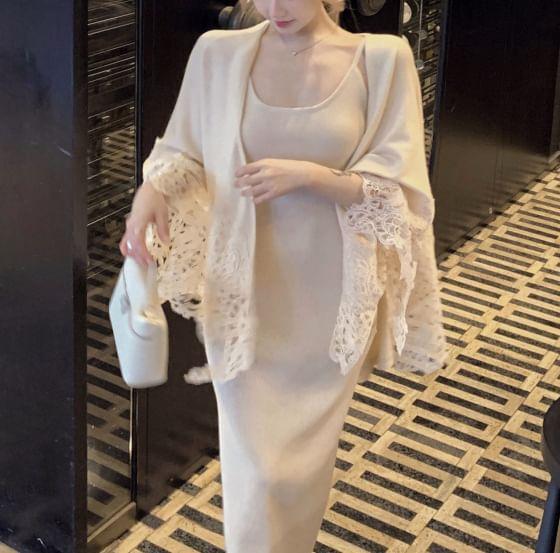 Spaghetti Strap Plain Maxi Sheath Knit Dress / Lace Trim Shawl Product Image